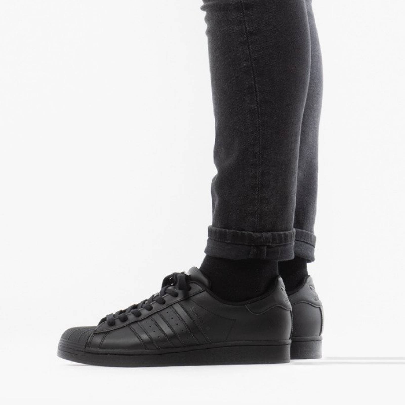 TENIS SUPERSTAR CABALLERO ADIDAS EG4957 NEGRO