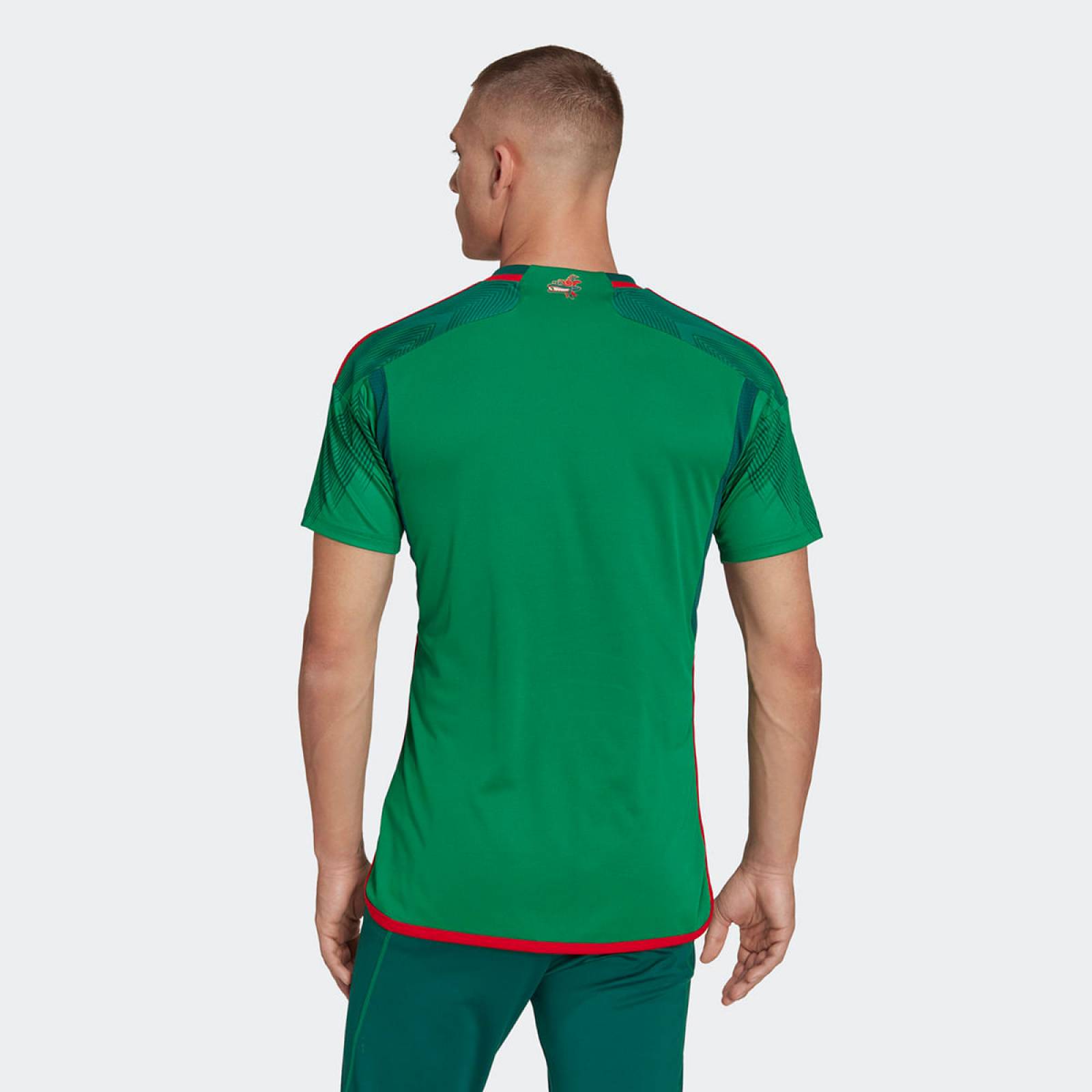 PLAYERA ADIDAS MODELO HD6899 CABALLERO COLOR Verde