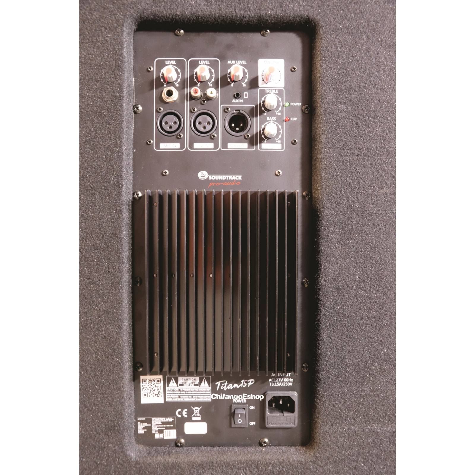 BAFLE AMPLIFICADO 15 FULL RANGE SOUNDTRACK TITAN 15P 