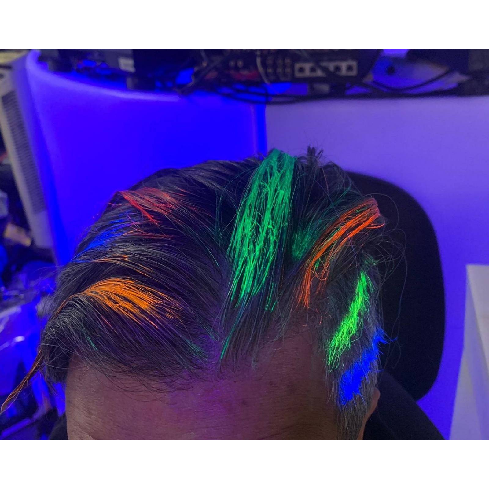 CERA NARANJA NEON PARA CABELLO BARBA Y BIGOTE 