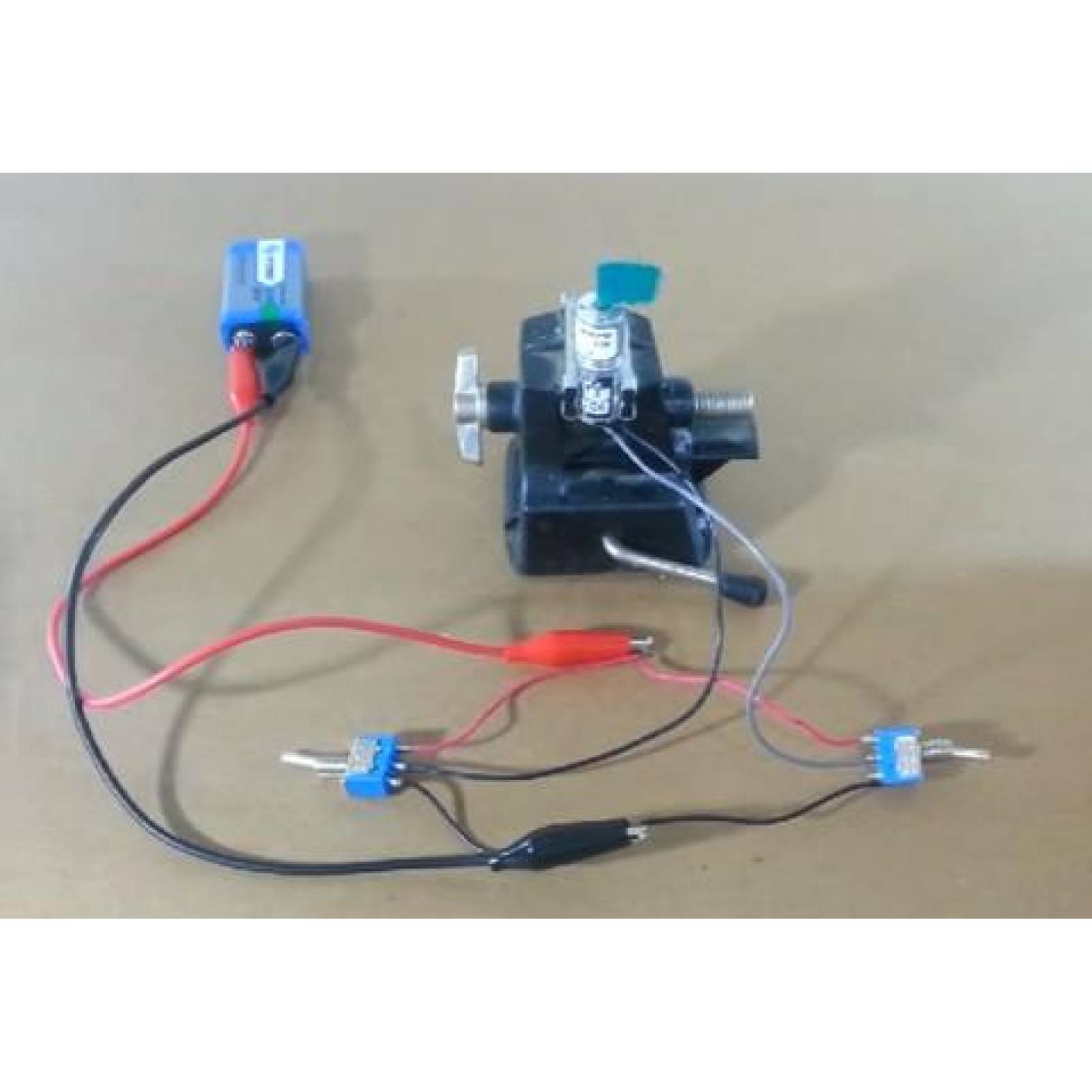 Switch de Palanca 6 Patas 2 Polos, 2 Tiros, 2 Posiciones 