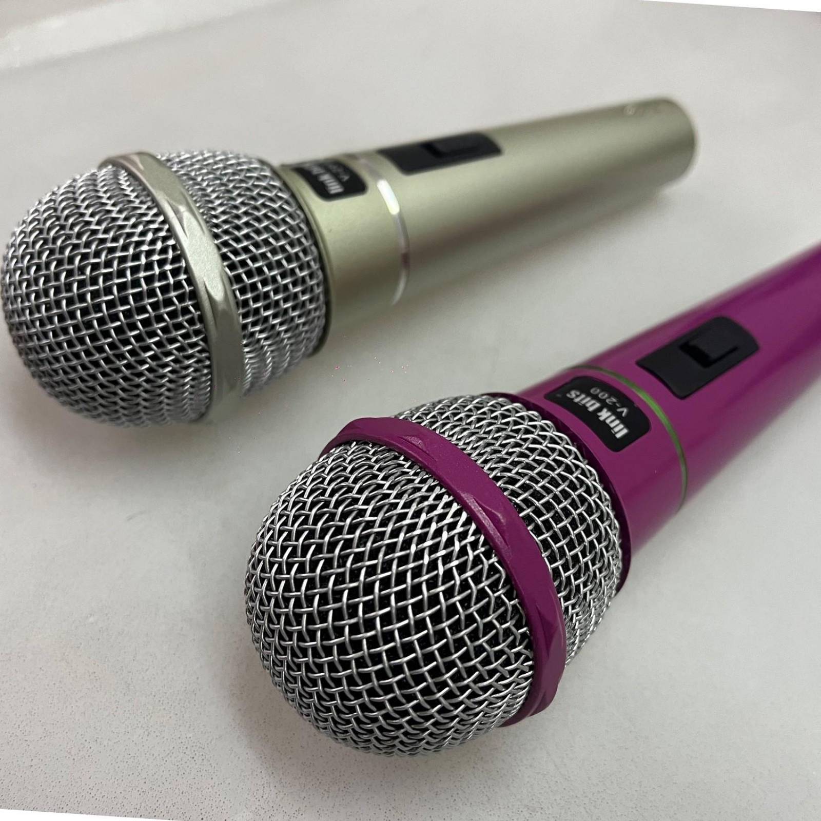 Juego de 2 Microfonos Dinamicos alambricos V-200 VAMAV 