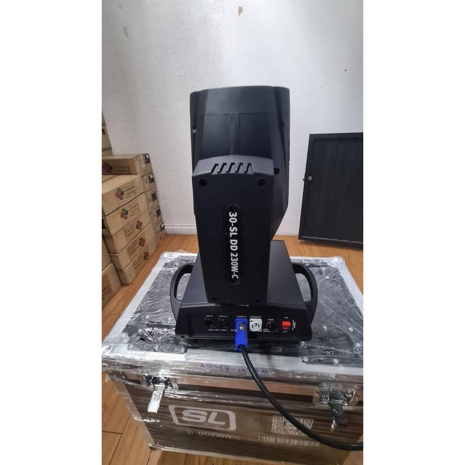 Case 2 Cabezas Roboticas 7R SL Prolight DD230W-C