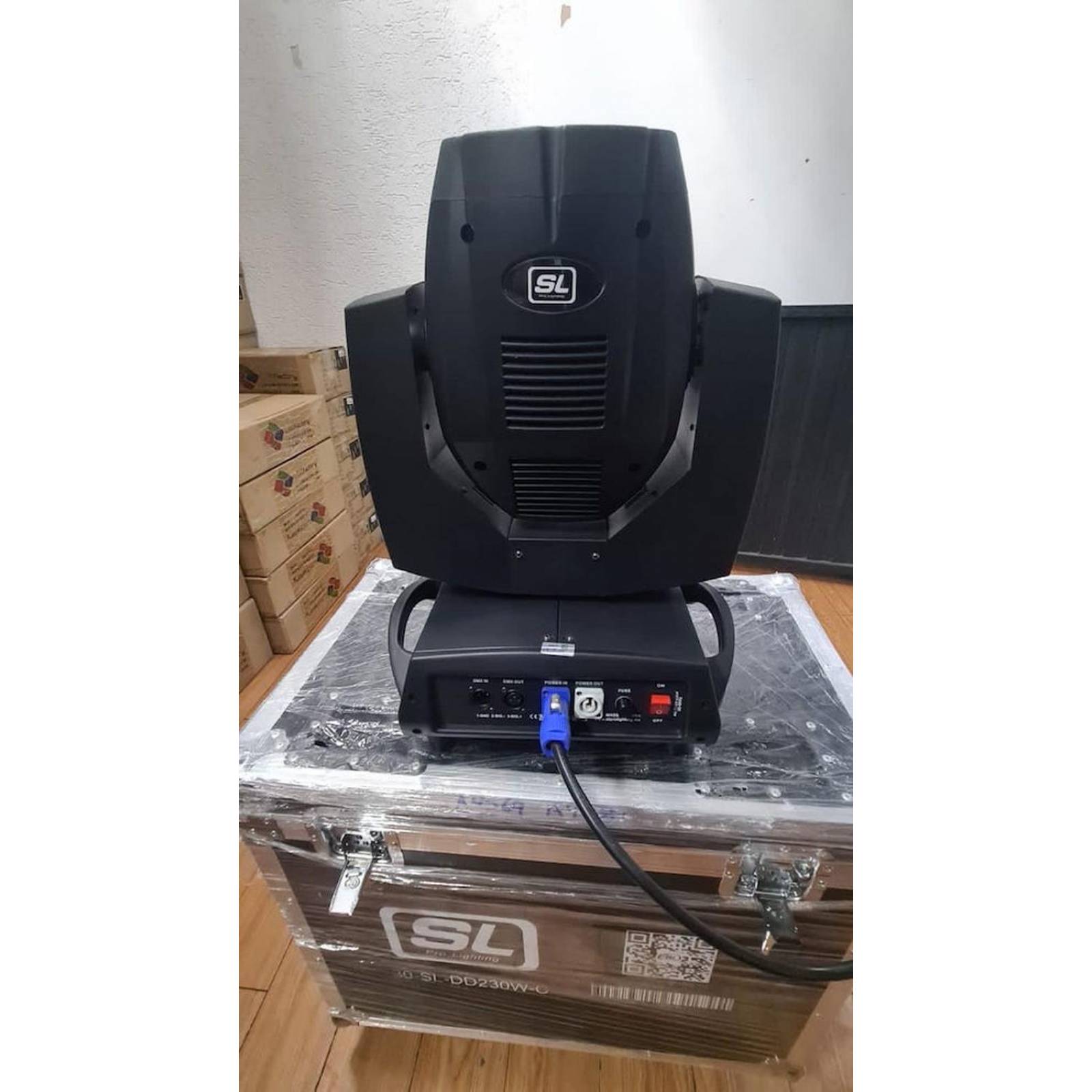 Case 2 Cabezas Roboticas 7R SL Prolight DD230W-C