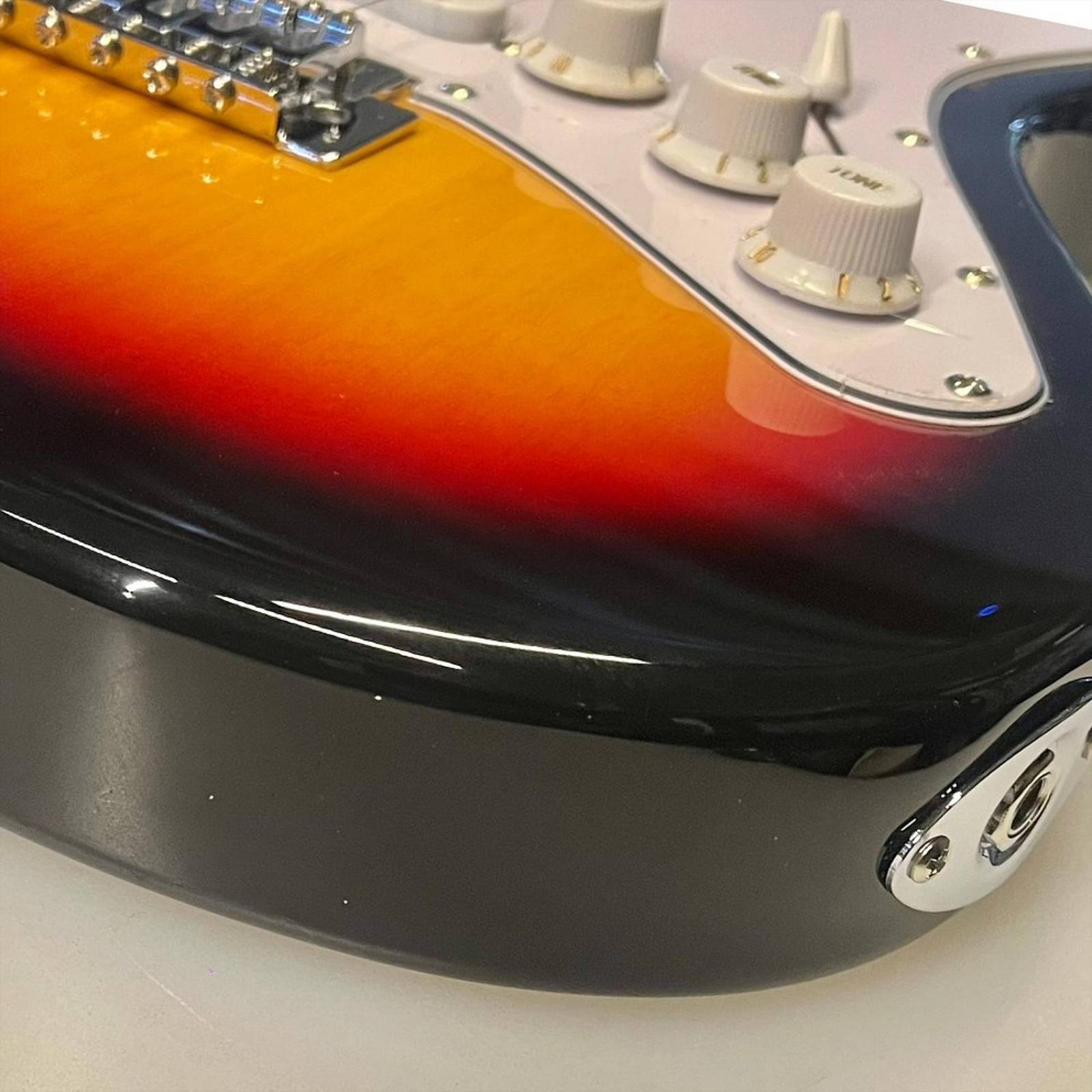 Guitarra Electrica Sombreada Stratocaster Danwood EGS216SB 