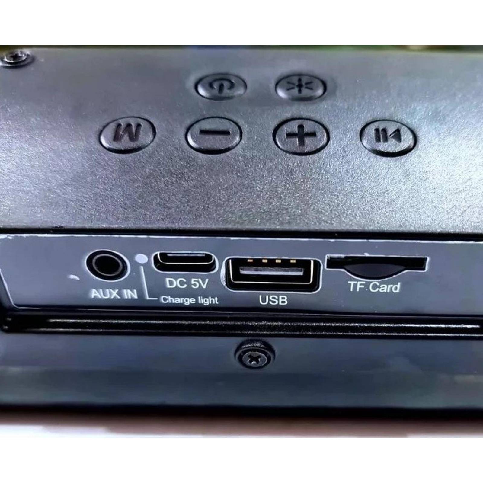 Barra De Sonido Con Luces Led Bluetooth Bs-04 