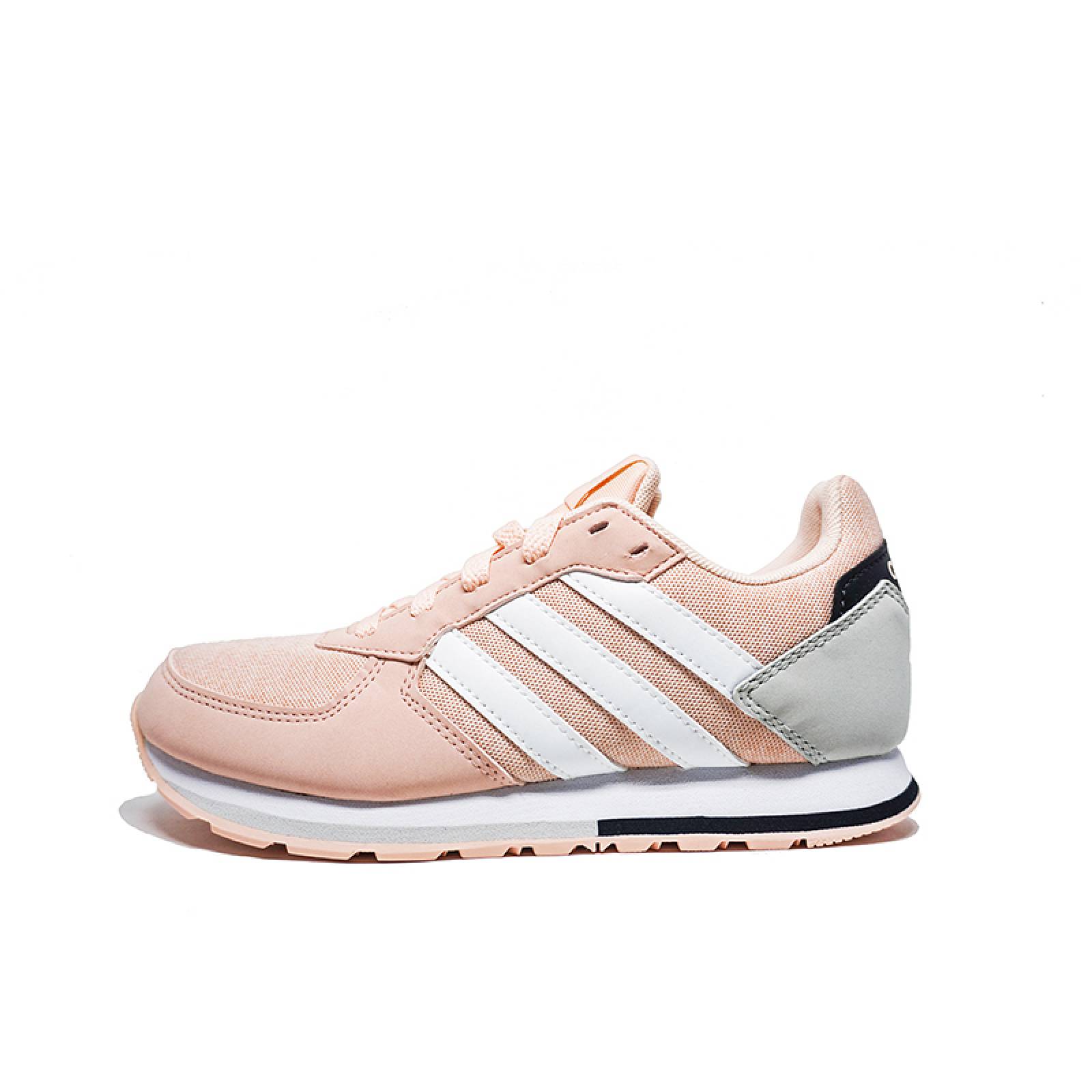adidas 8k w