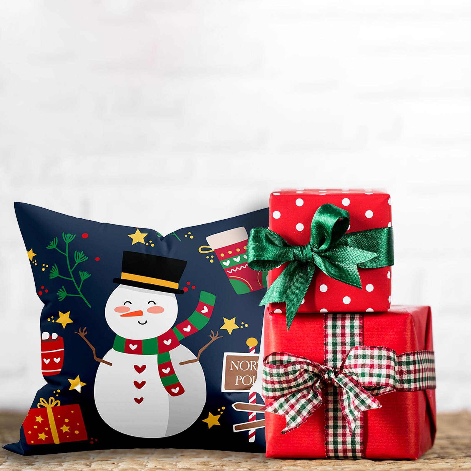 Cojín Navideño de Muñeco de Nieve estampado de 48cm x 48cm