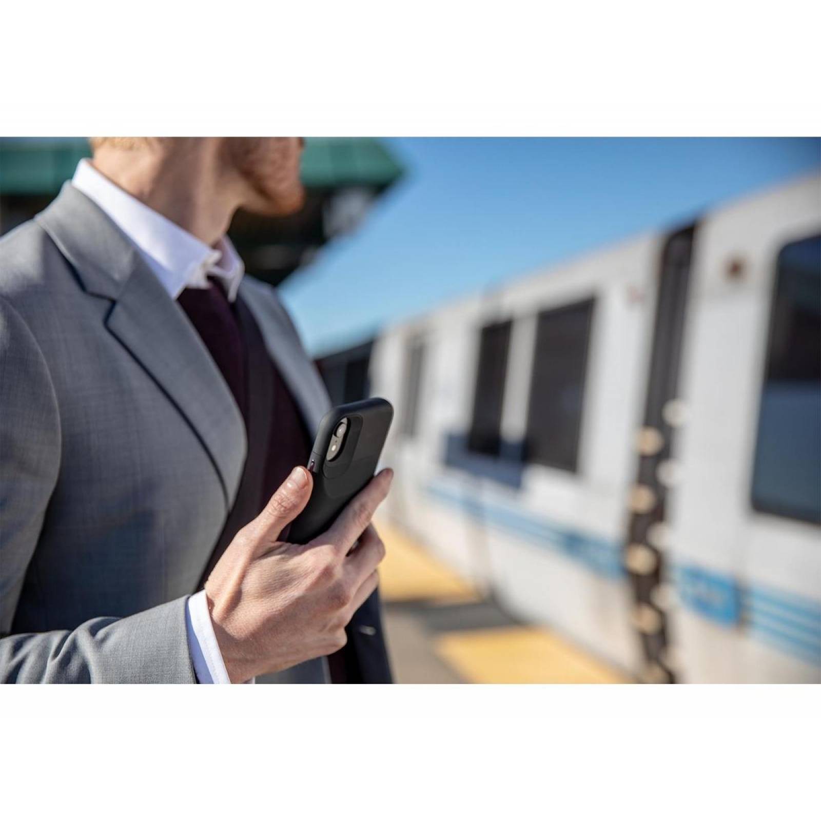 Funda Cargador Para iPhone XR Negro Juice Pack Air - Mophie 