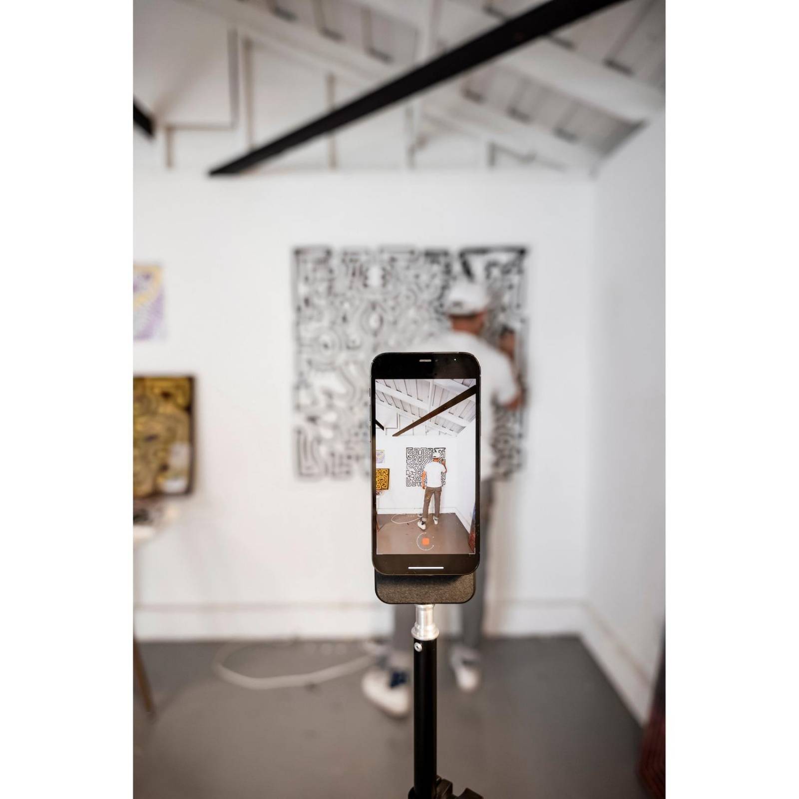 Cargador Inalámbrico magnético mophie snap+ powerstation stand compatible con Magsafe de 10,000mAh - 