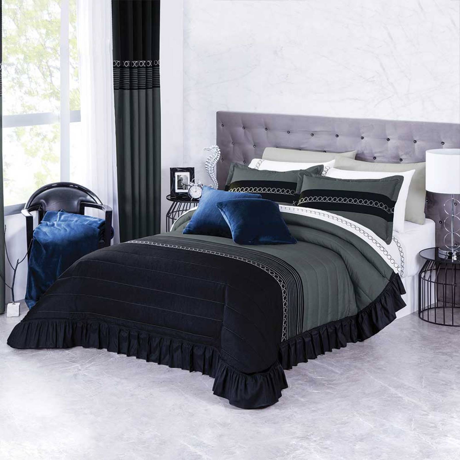 Colcha Onix King Size Con Fundas Microfibra Negro Concord