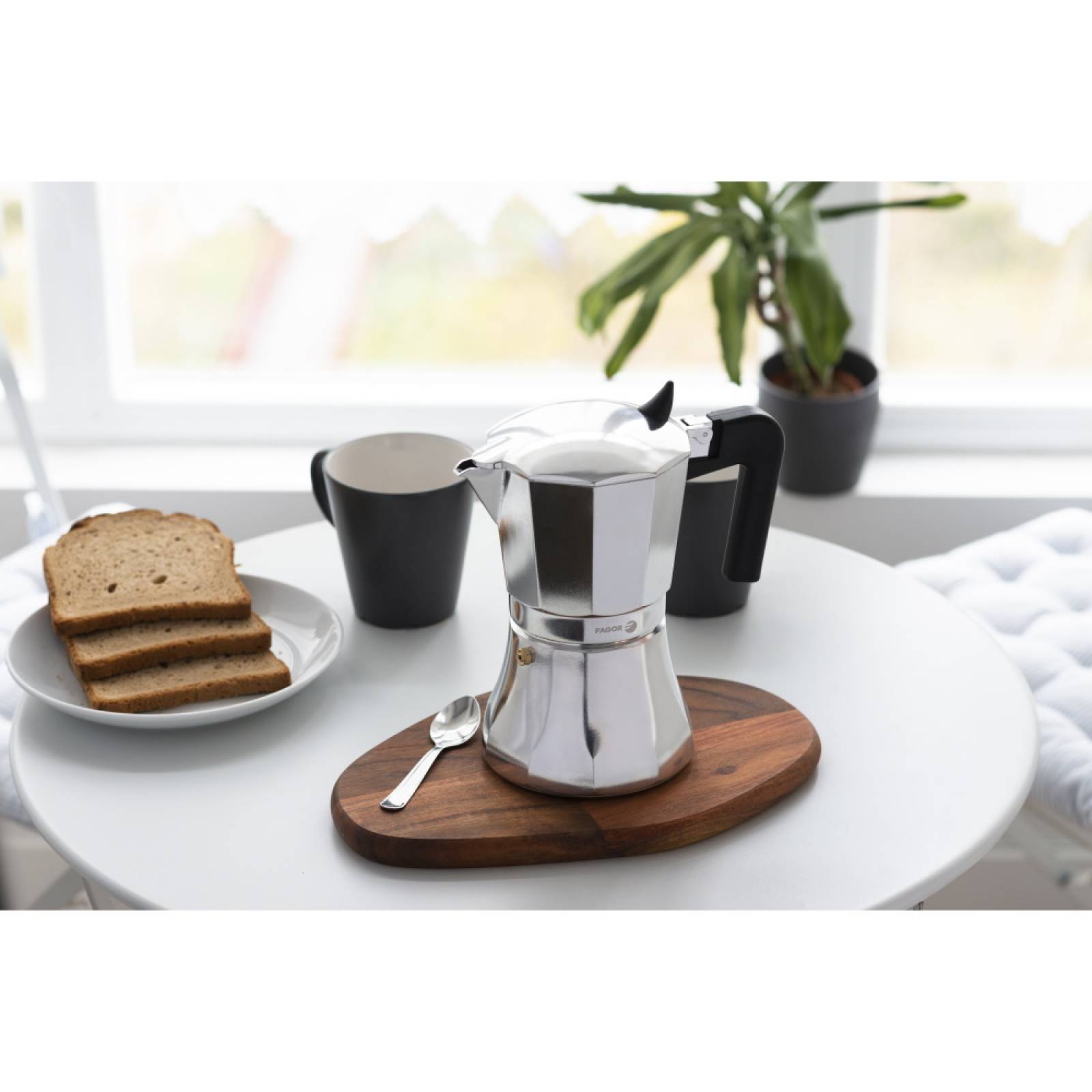 Cafetera Italiana Cupy Aluminio Capacidad 6 Tazas Fagor