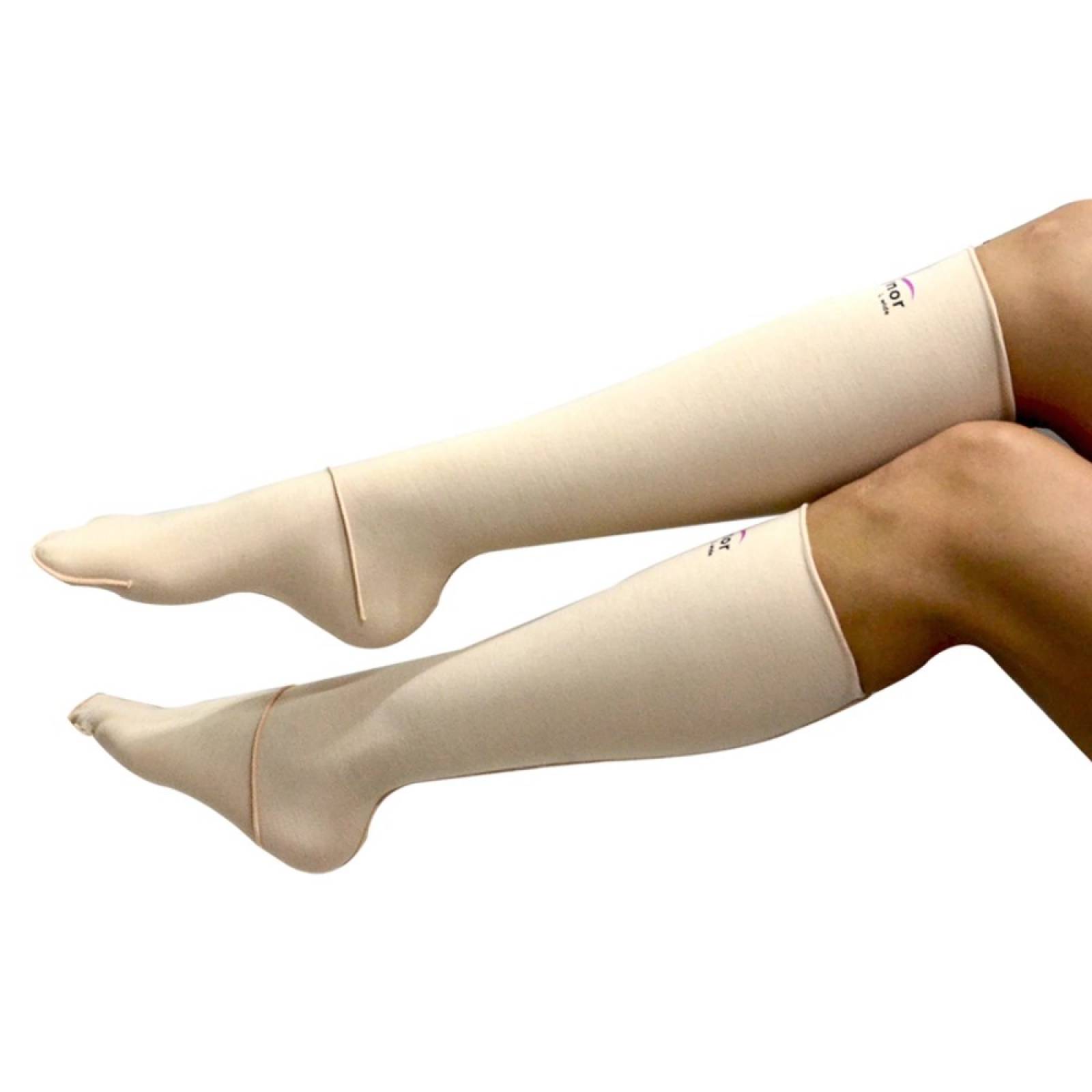 Media Normal De Compresión Pie Cerrado Par Tynor I81N