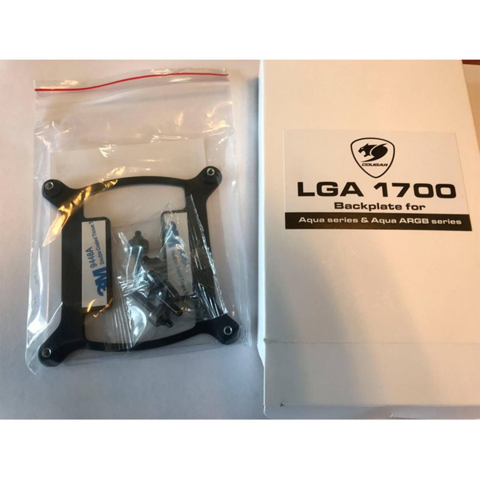 Bracket para Enfriamiento COUGAR AQUA INTEL LGA 1700 