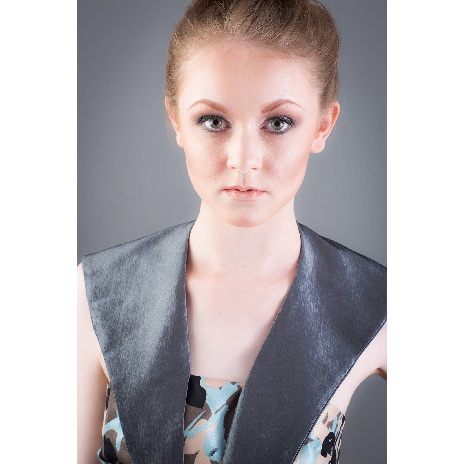 74-1253 CICLORAMA FONDO DE PAPEL SMOKE GRAY (1.35 X 11M)