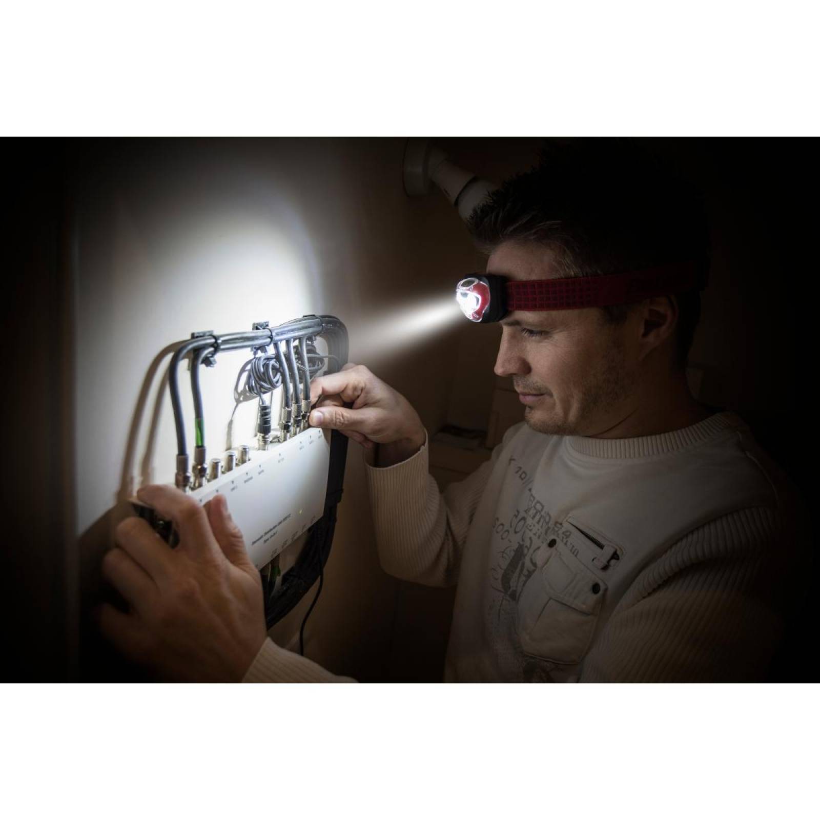 Linterna Lampara Cabeza Energizer Manos Libres Potente 