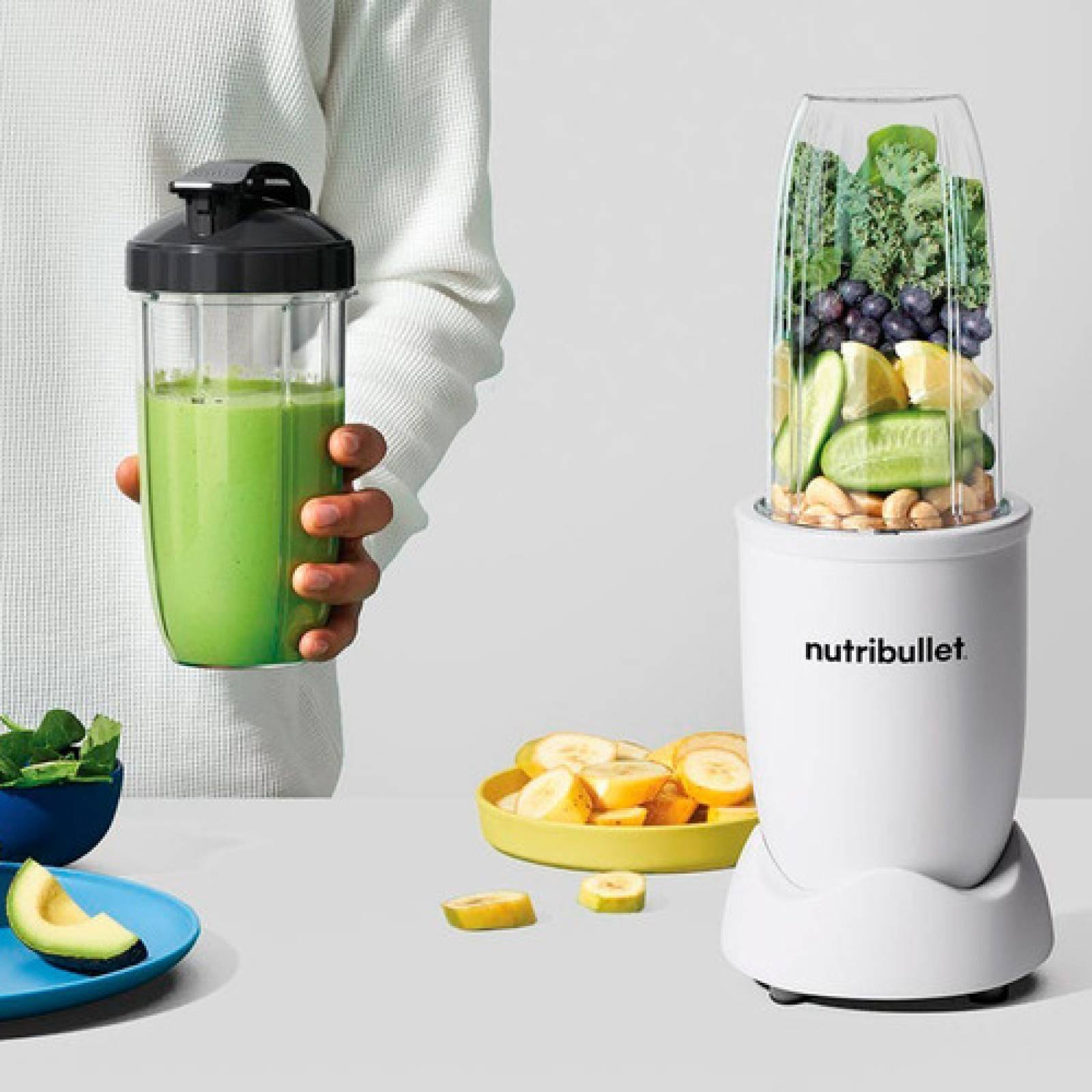 Nutribullet 900w White Pro Pulverizador Alimentos 9 Acc