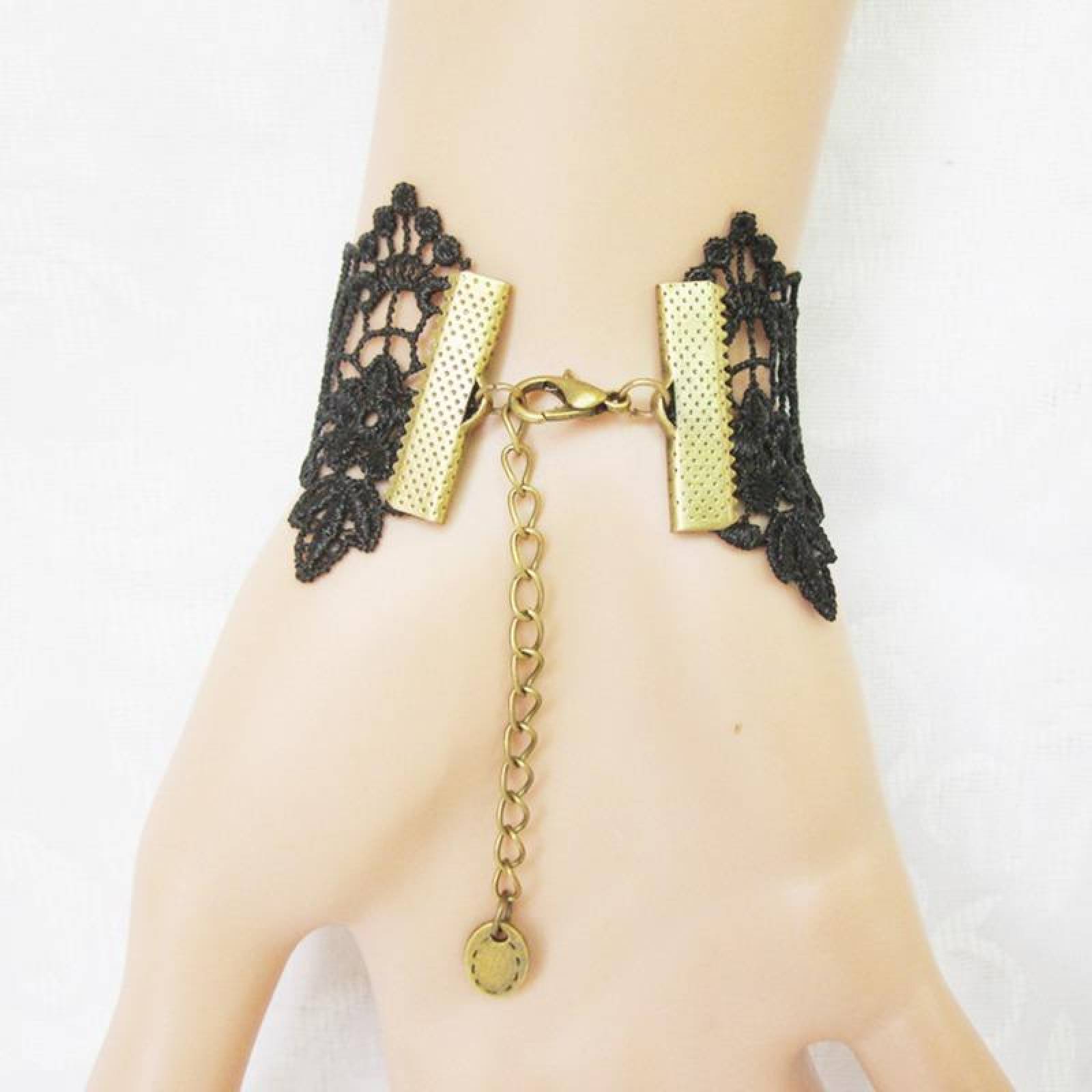 Pulsera Retro Gotica Negra 3 Rosas Y Cadena En Dedos Unisex 