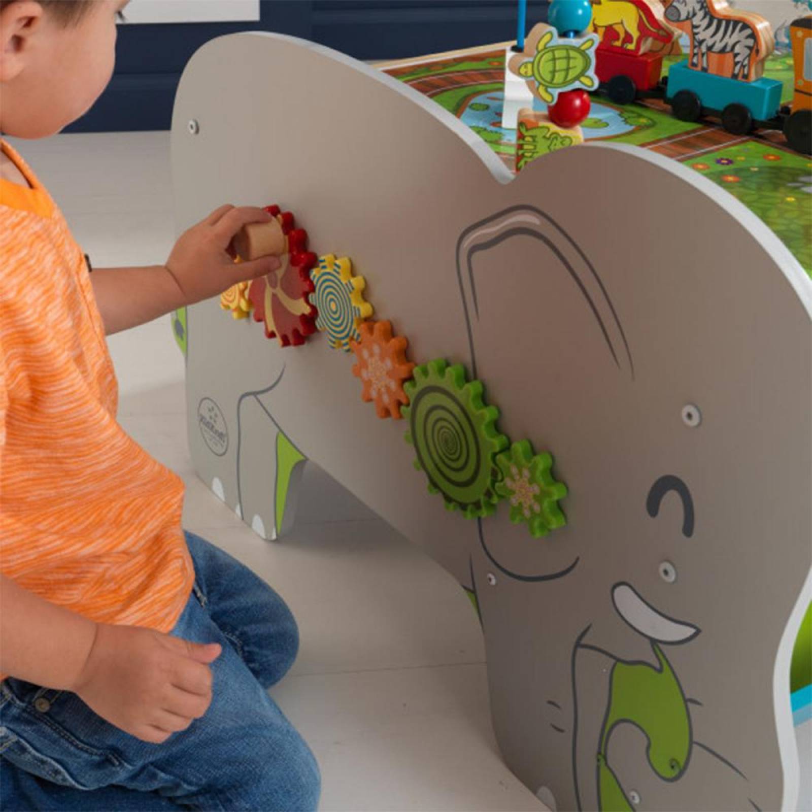 Mesa de actividades de madera para niños con tren y Juguetes Kidkraft