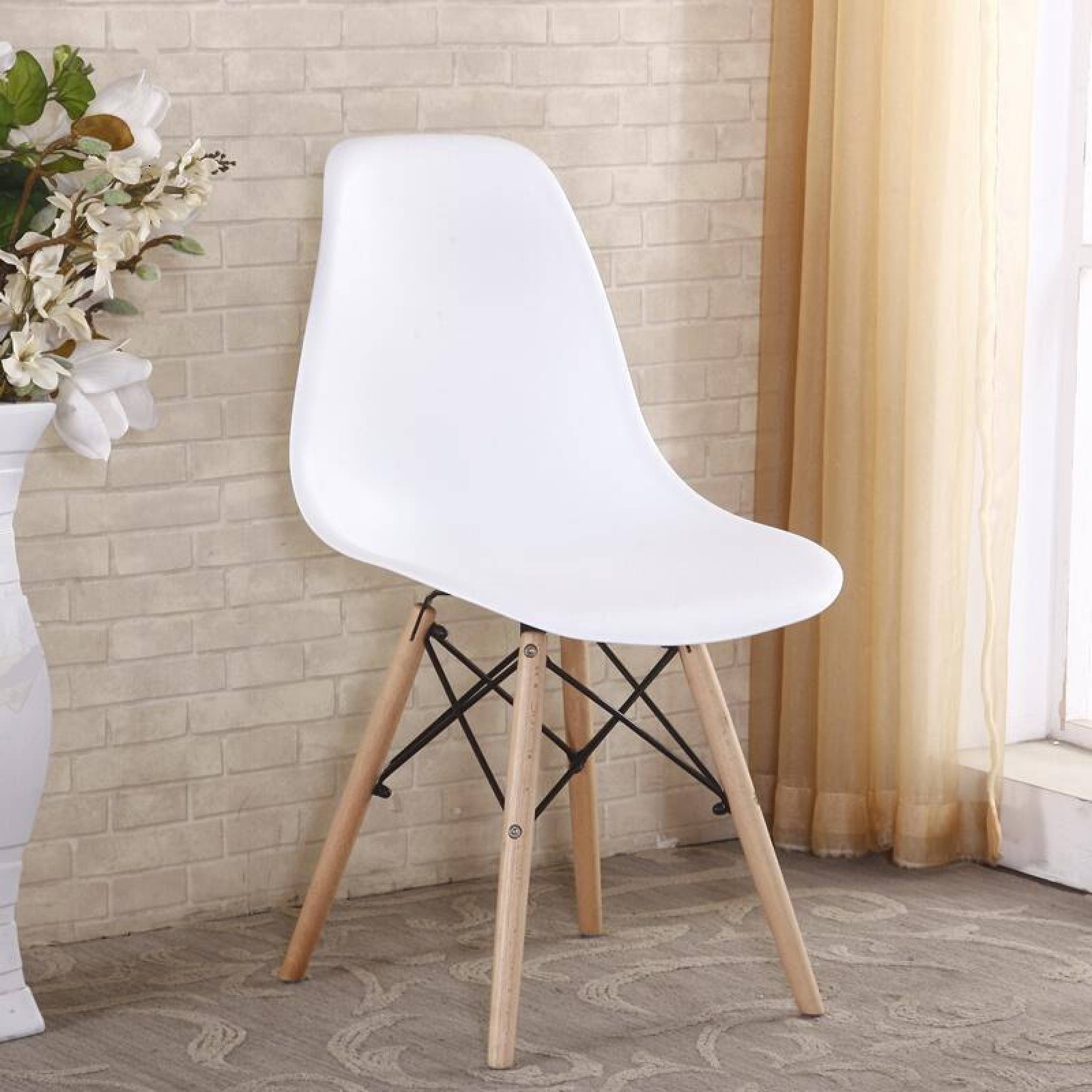 Set de 4 Sillas tipo Eames Minimalista para Comedor Blanco