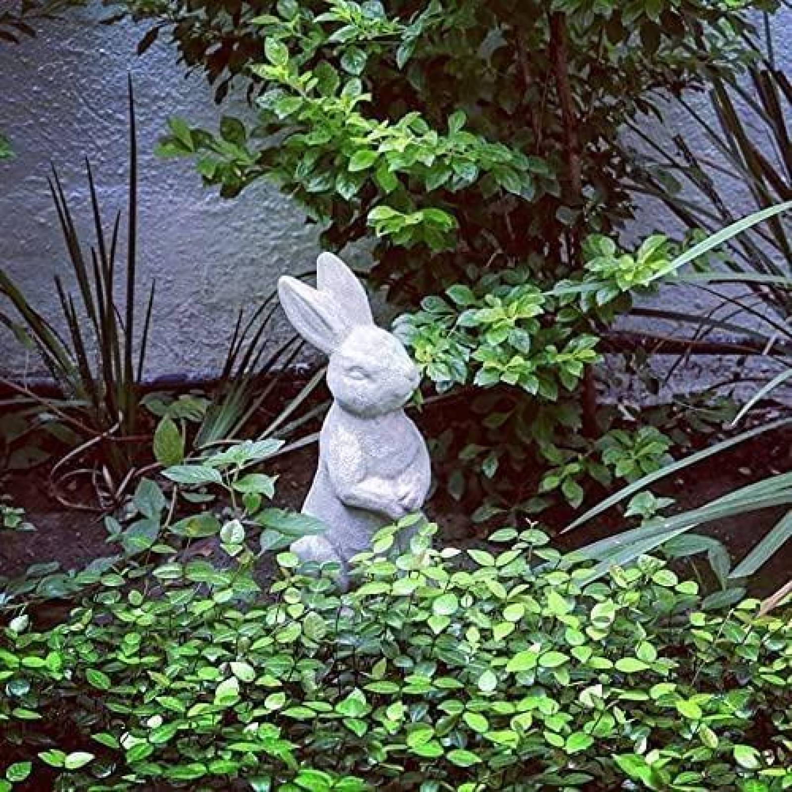 Figura de ceramica conejo de jardin, Acabado de Piedra Blanca