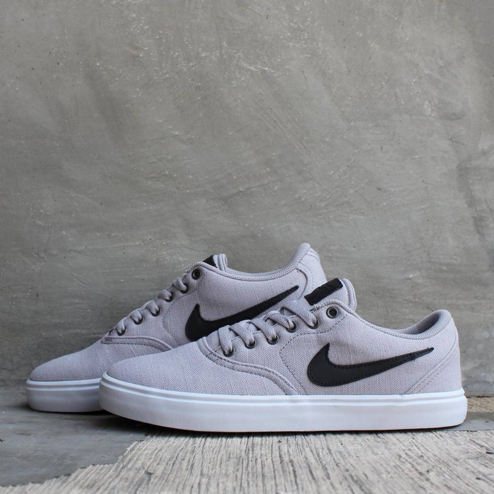 Tenis Nike SB Check Solar - 844493016 - Gris - Hombre 