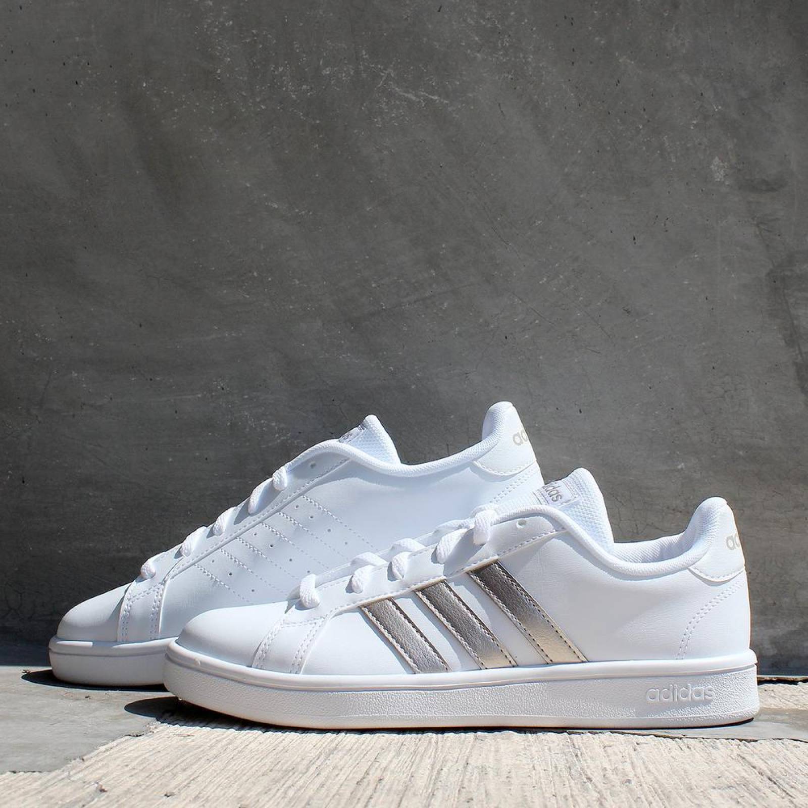Tenis Adidas Grand Court Base - EE7874 - Blanco - Mujer