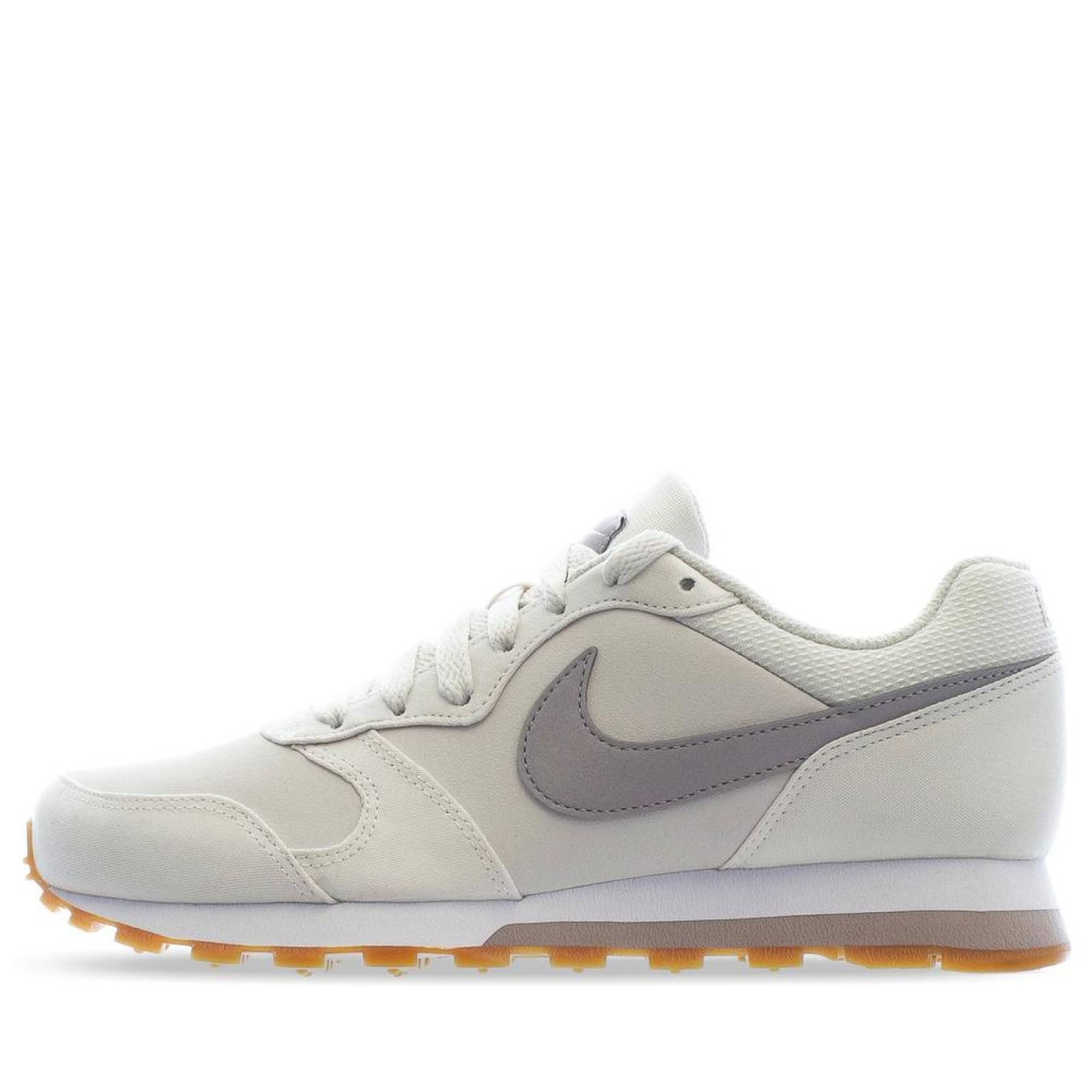 Tenis Nike MD Runner 2 SE - AQ9121004 - Blanco Nacar - Mujer 