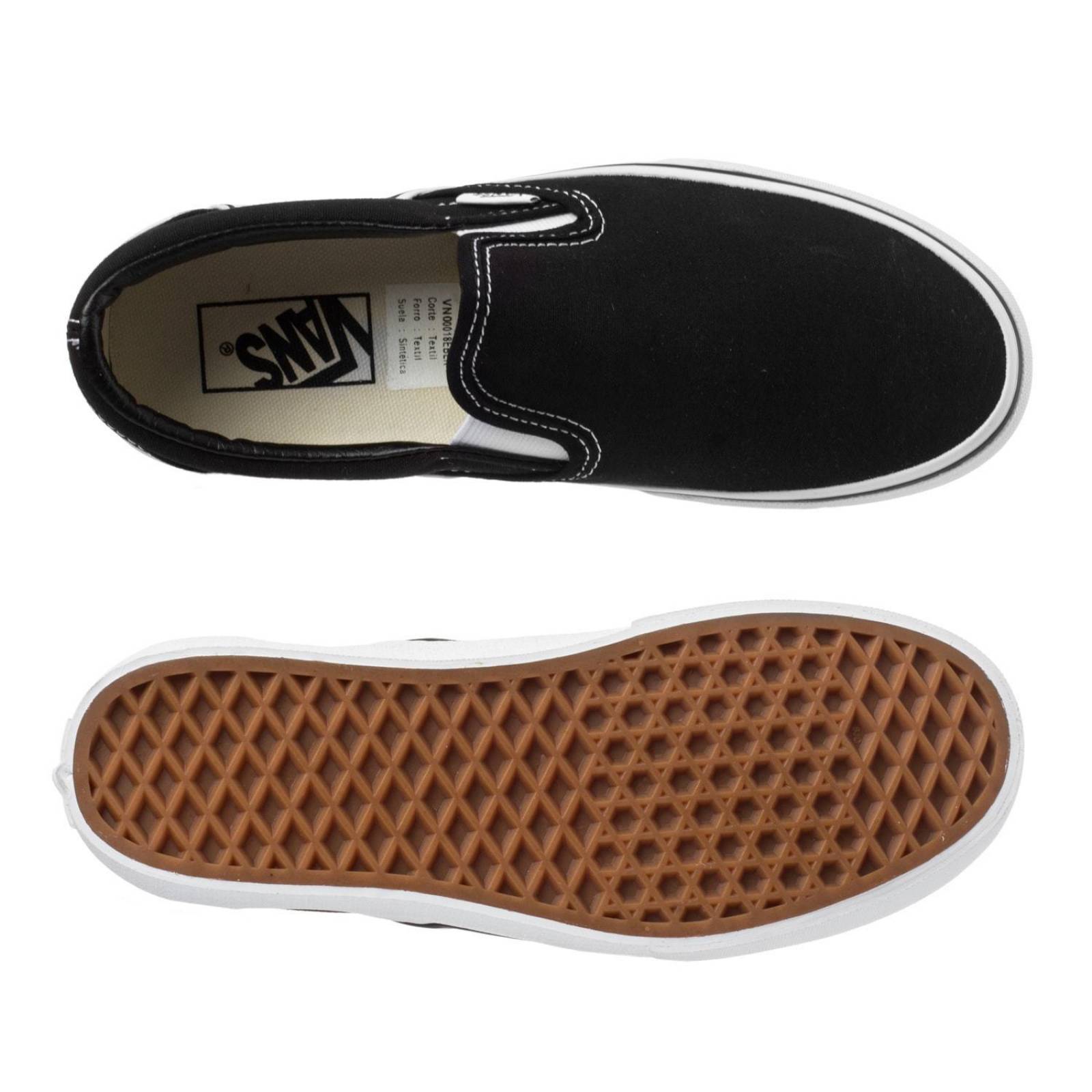 Tenis Vans Classic Slip On Platform - 018EBLK - Negro - Mujer
