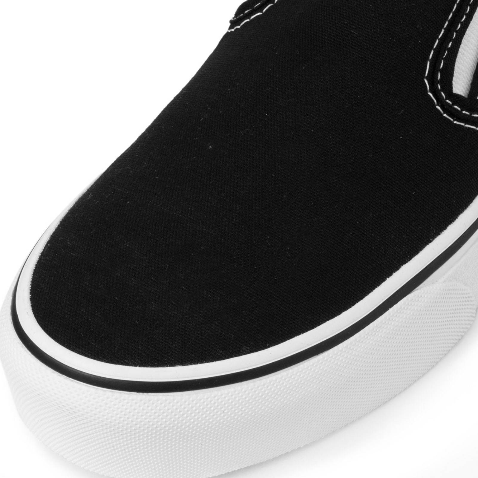 Tenis Vans Classic Slip On Platform - 018EBLK - Negro - Mujer