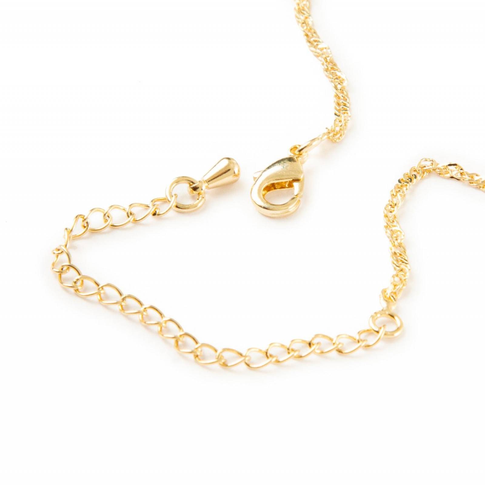 Dije Inicial / Letra A con Zirconias y Cadena Chapa de Oro 18K 