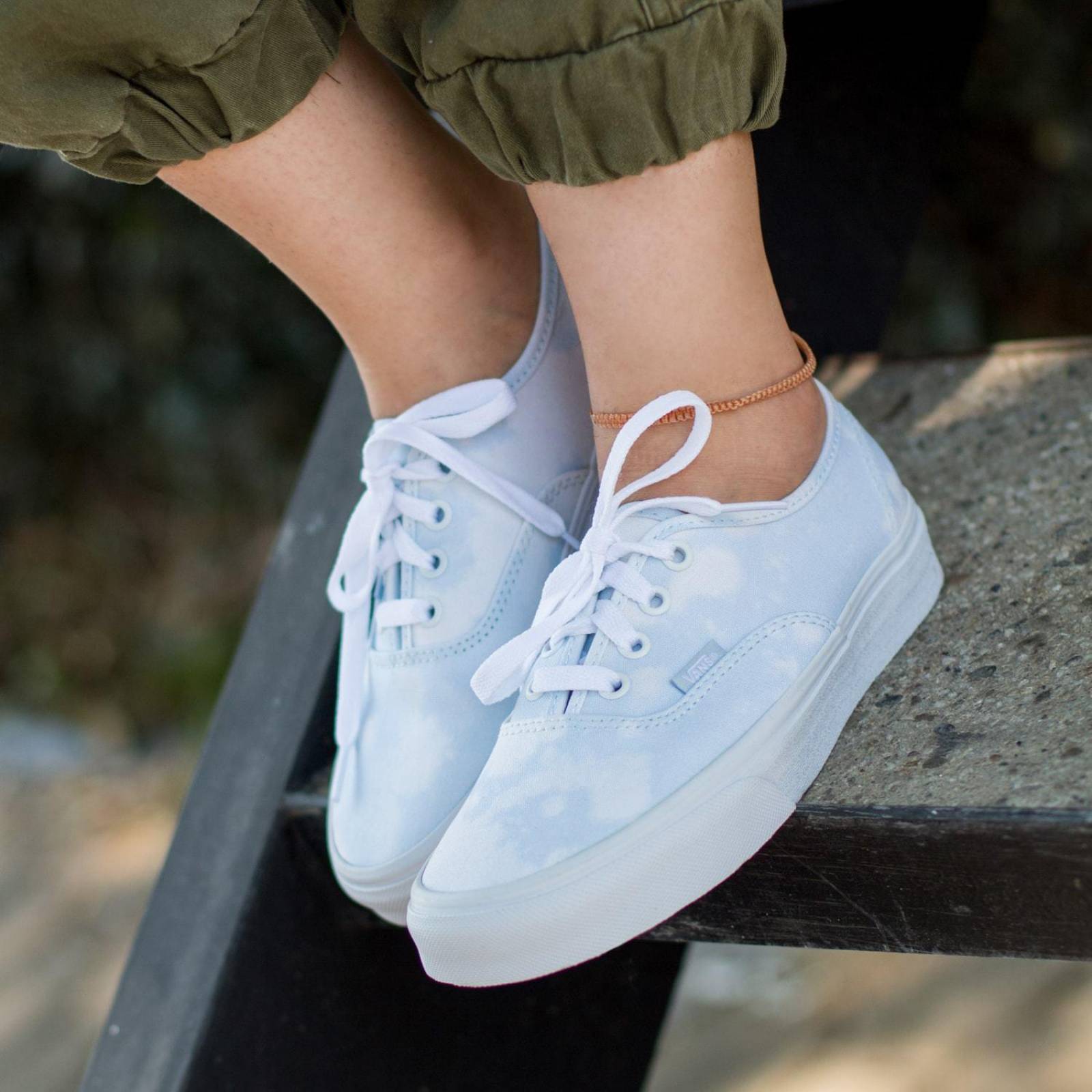 Tenis Vans Authentic - 348A3XO - Azul Neblina - Mujer 