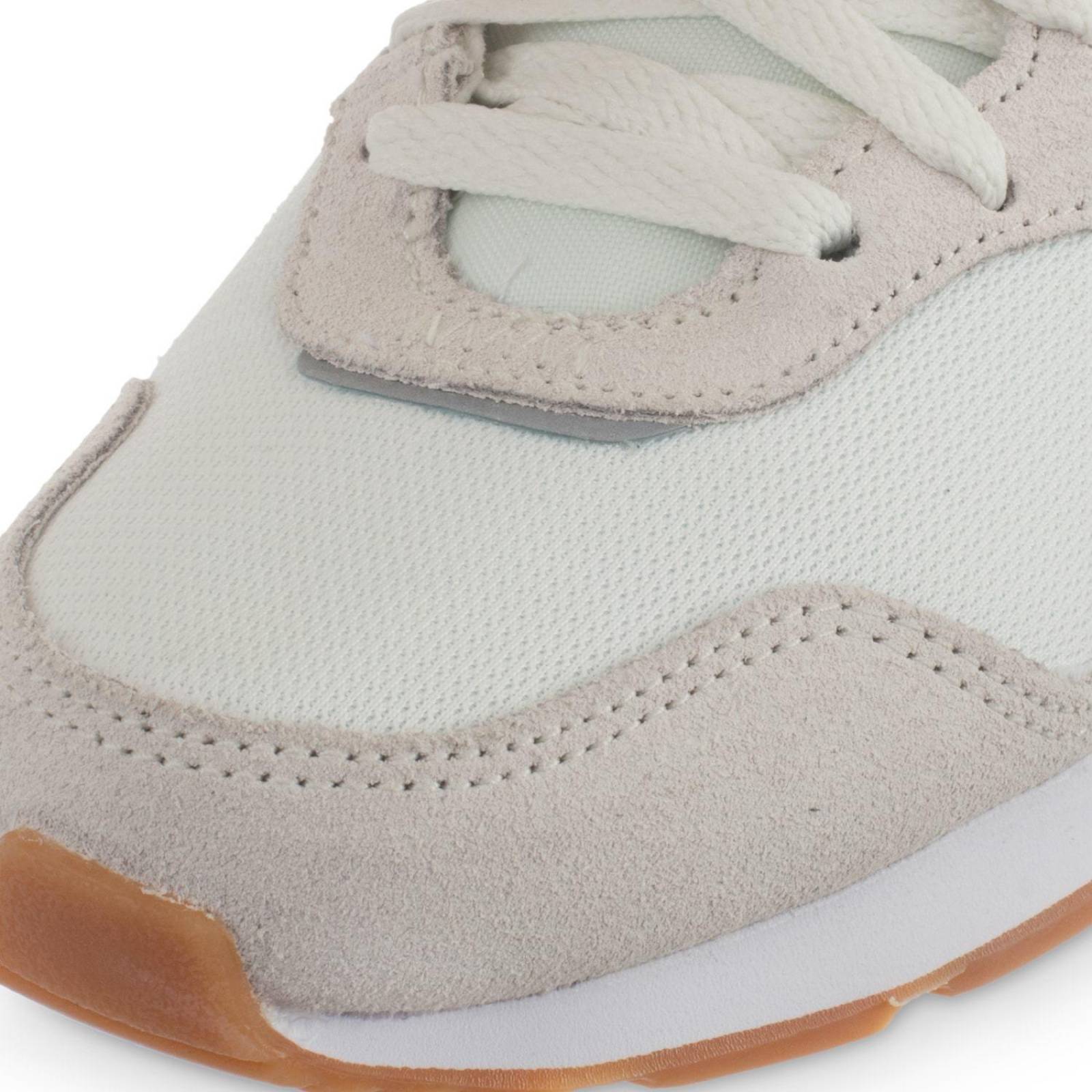 Tenis Nike Venture Runner - CK2948106 - Blanco - Mujer 