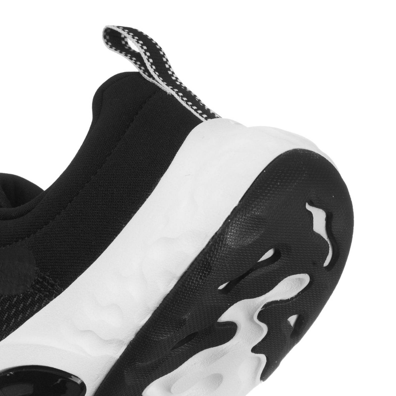 Tenis Nike Renew In-Season TR 11 - DA1349004 - Negro - Mujer 