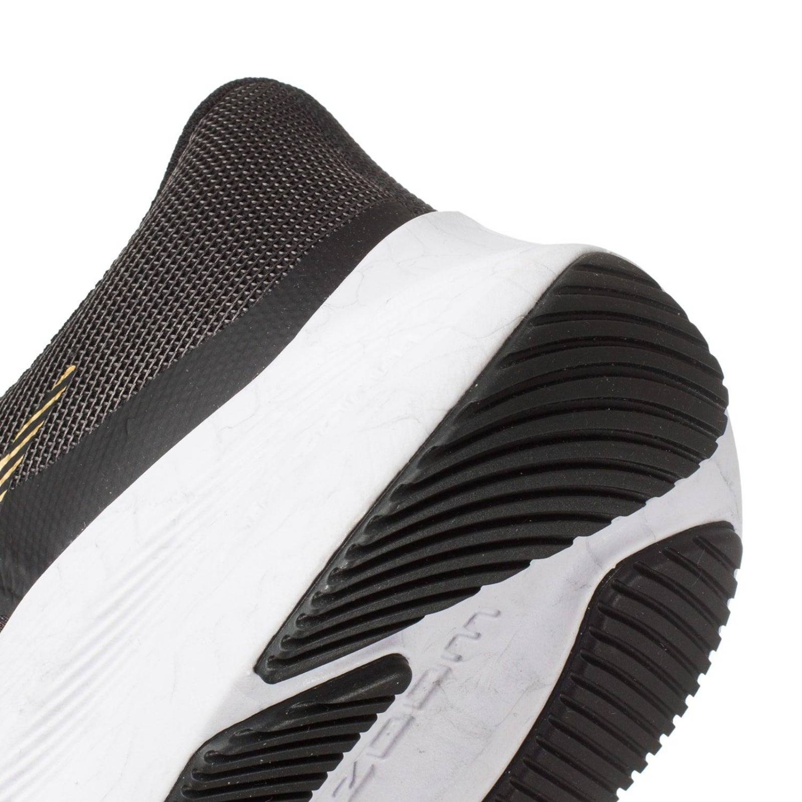 Tenis Nike Zoom Winflo 8 - CW3419009 - Negro - Hombre 