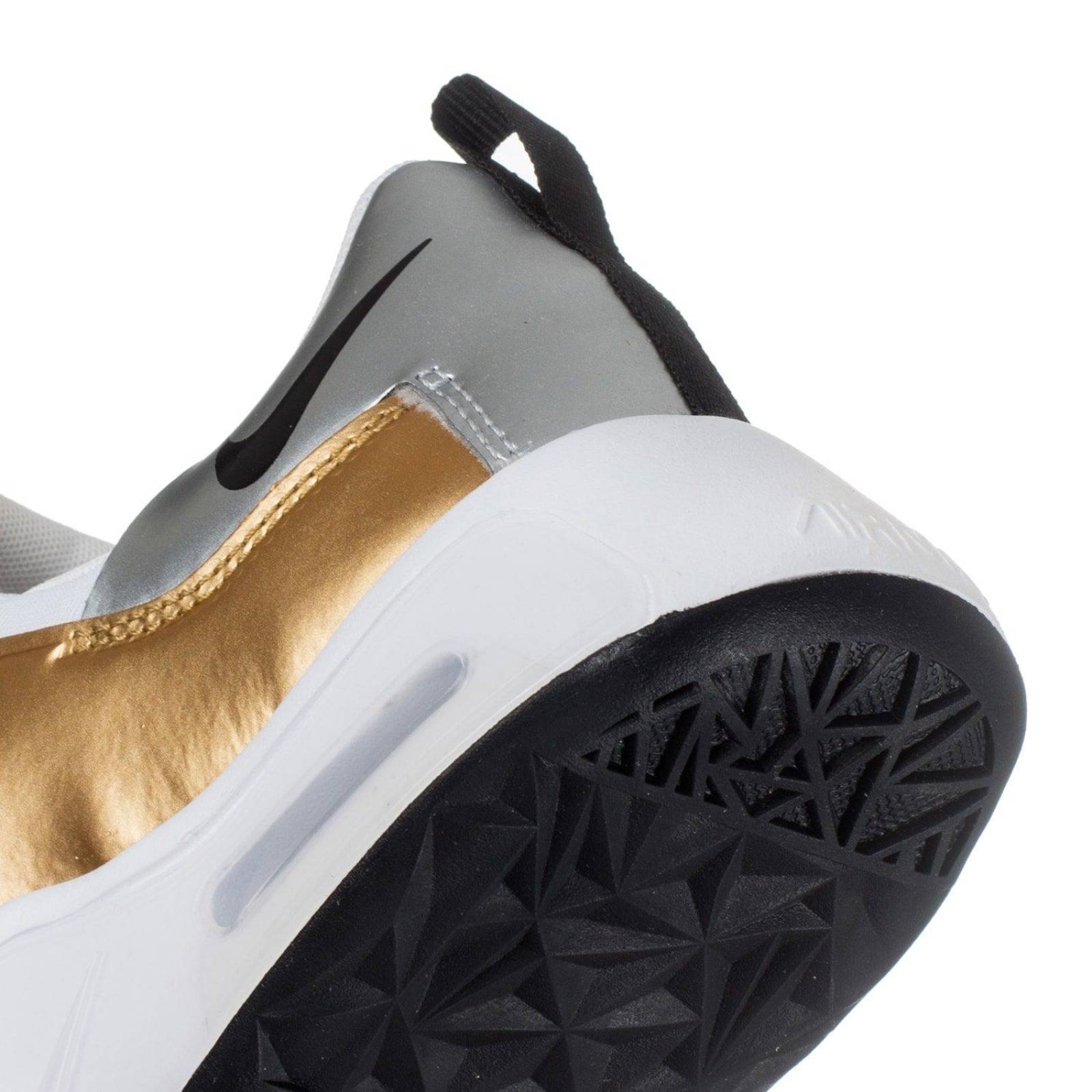 Tenis Nike Air Max Bella TR 5 - DD9285107 - Blanco - Mujer 