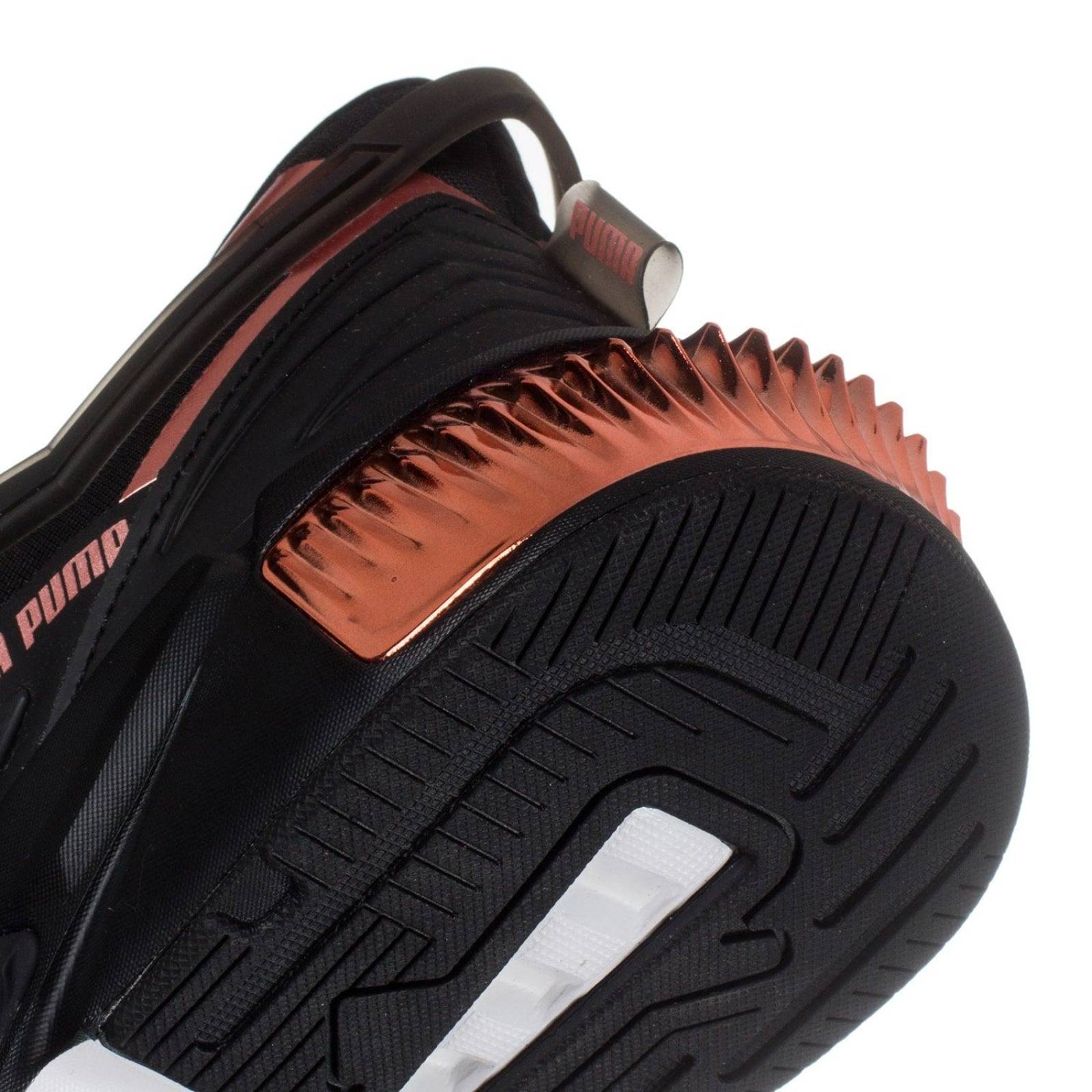 Tenis Puma Provoke XT FTR Moto Rose - 19561201 - Negro - Mujer 