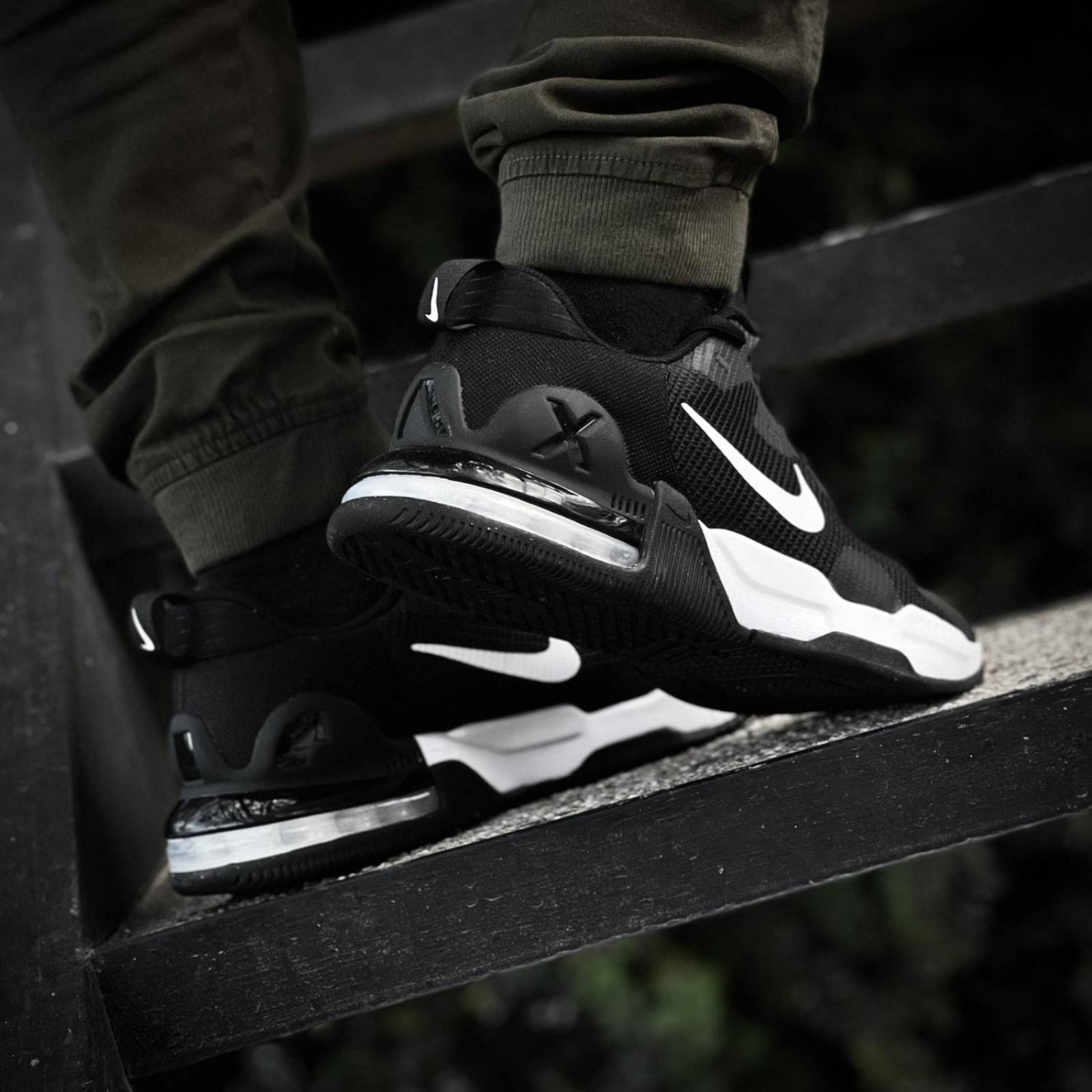 Tenis Nike Air Max Alpha Trainer 5 - DM0829001 - Negro - Hombre