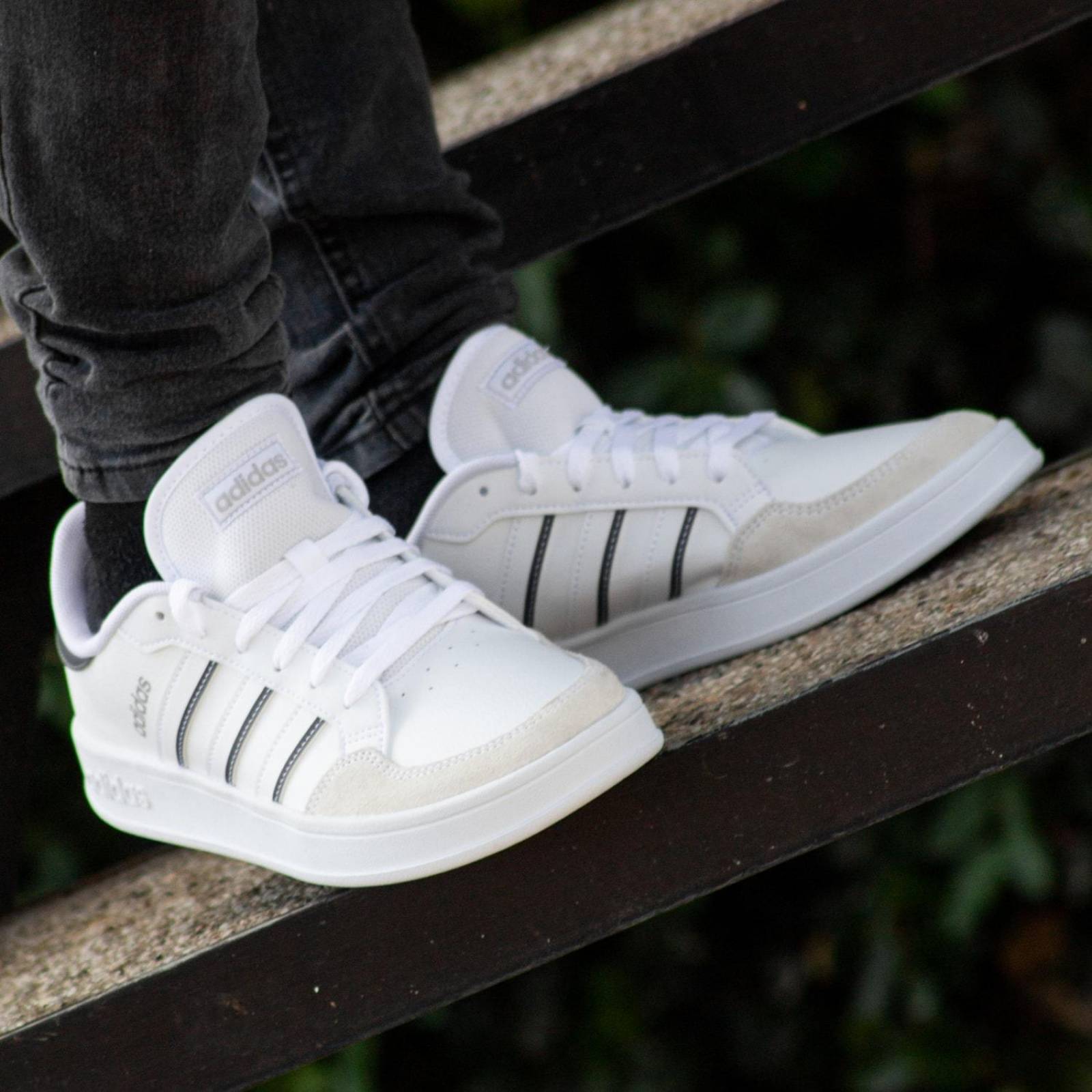 Tenis Adidas Breaknet - GX4197 - Blanco - Hombre 