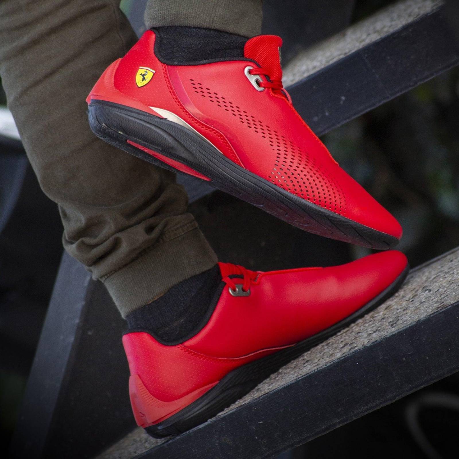 Tenis Puma Ferrari Drift Cat Decima - 30719303 - Rojo - Hombre