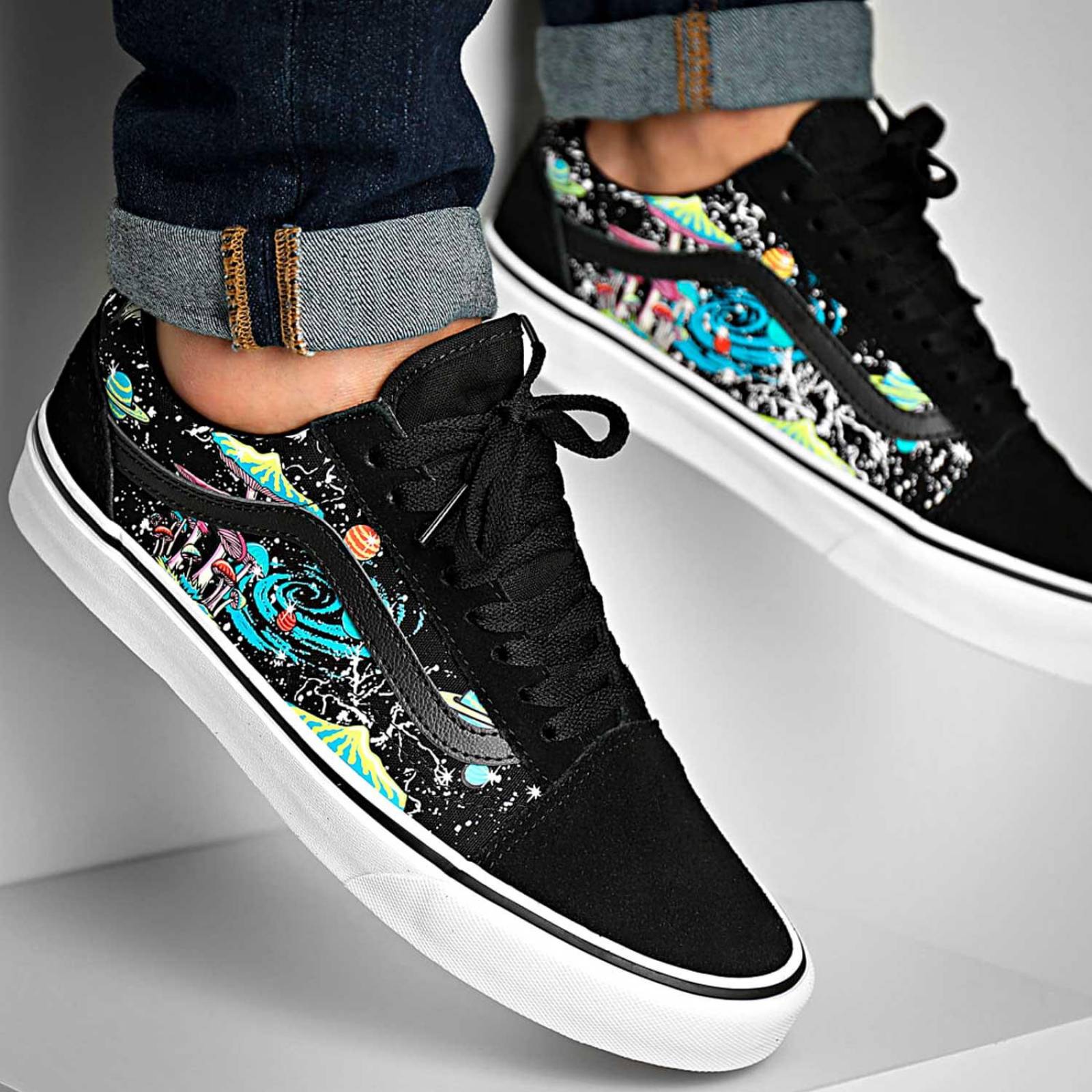 Tenis Vans Old Skool - 07NTBP9 - Negro - Hombre 