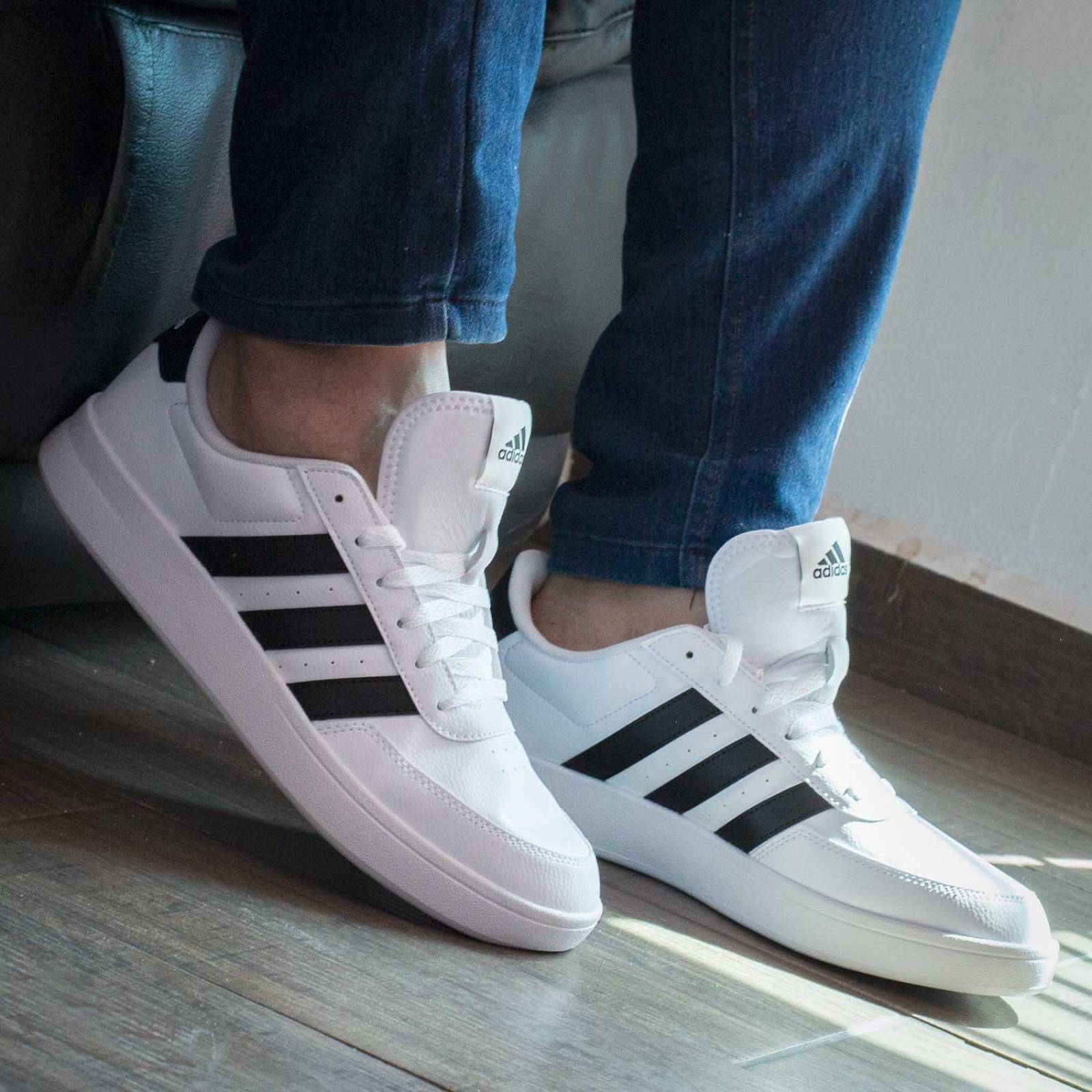 Tenis Adidas Breaknet 2.0 - HP9426 - Blanco - Hombre 