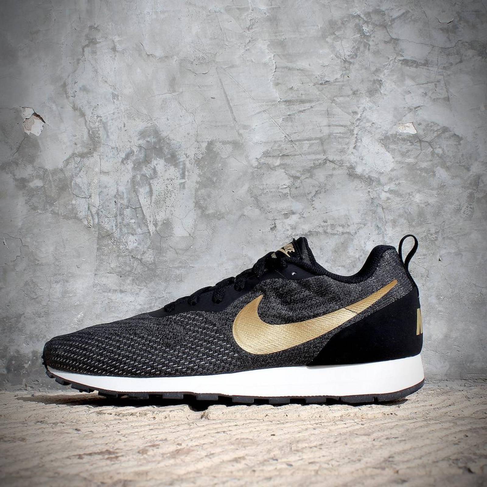 Tenis Nike MD Runner 2 ENG Mesh - 916774011 - Negro - Hombre