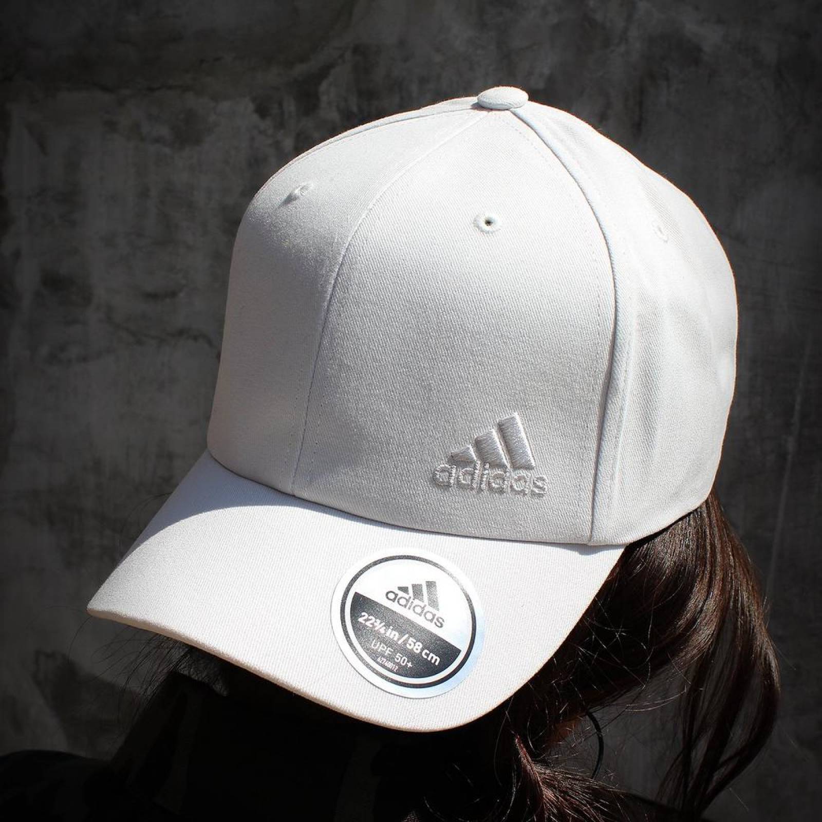 Gorra Adidas W 6P DM1376 Gris Claro Unisex 