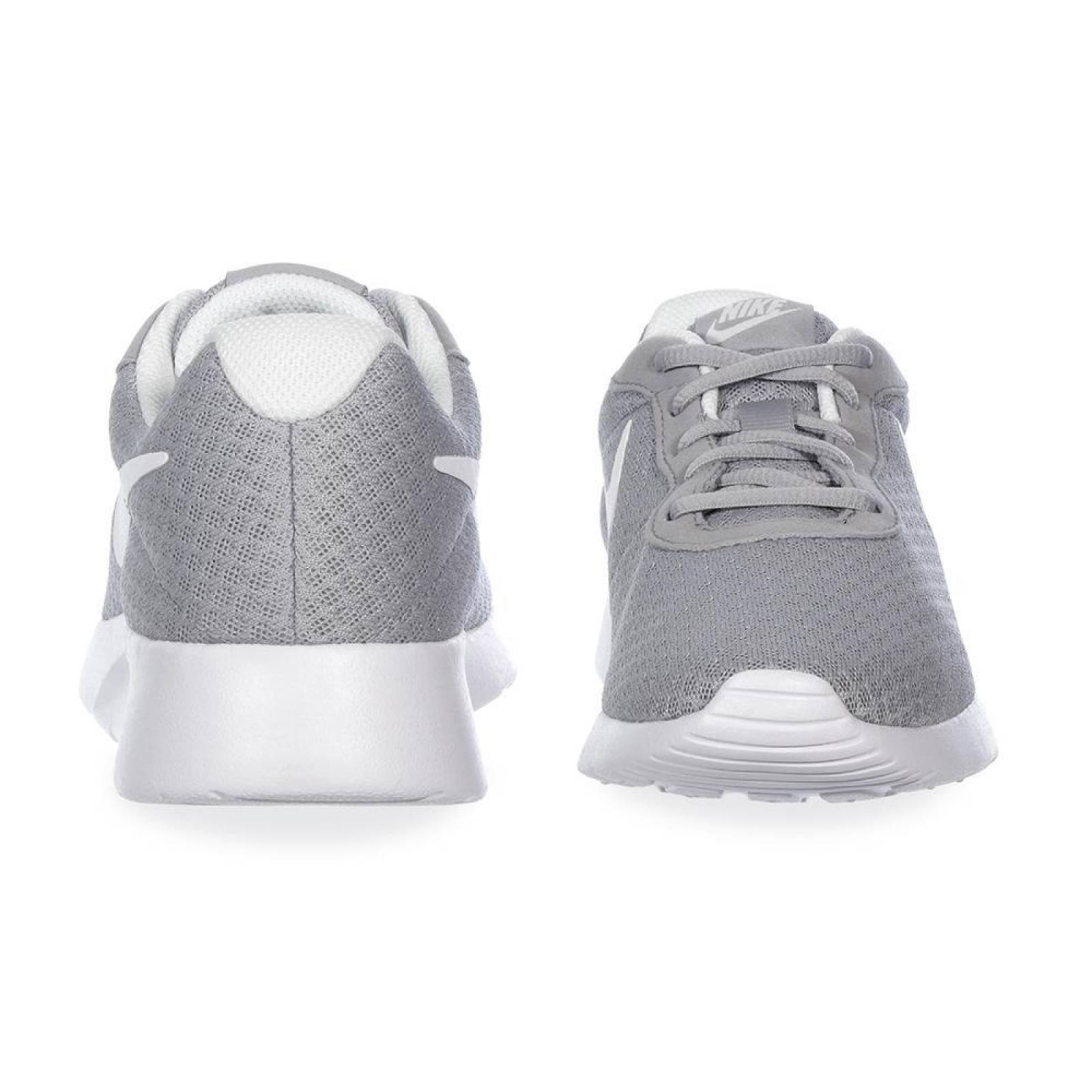 Tenis Nike Tanjun - 812654010 - Gris - Hombre 