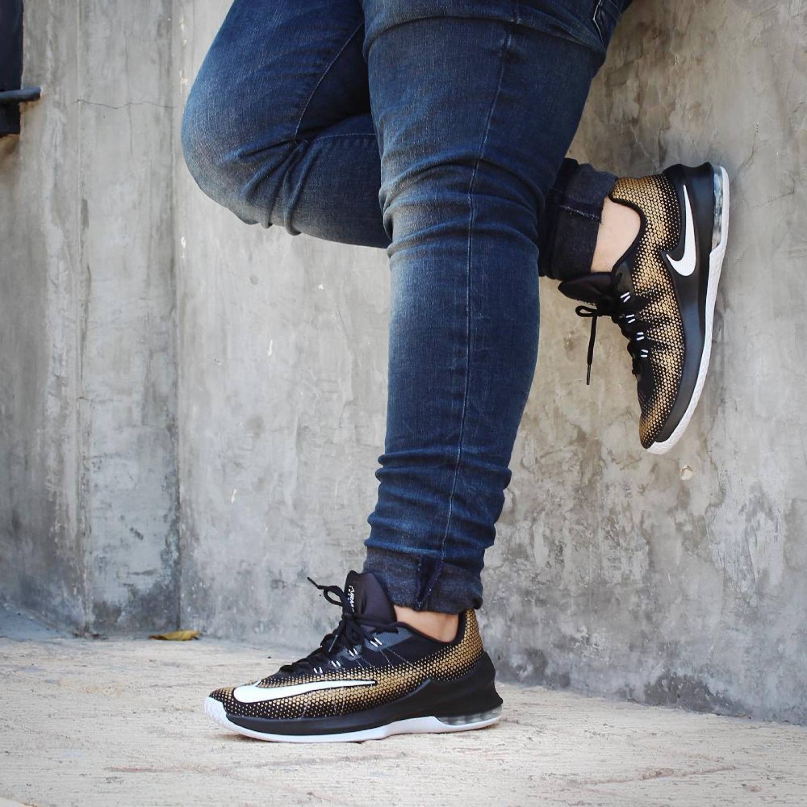 Tenis Nike Air Max Infuriate Low - 852457003 - Negro - Hombre 