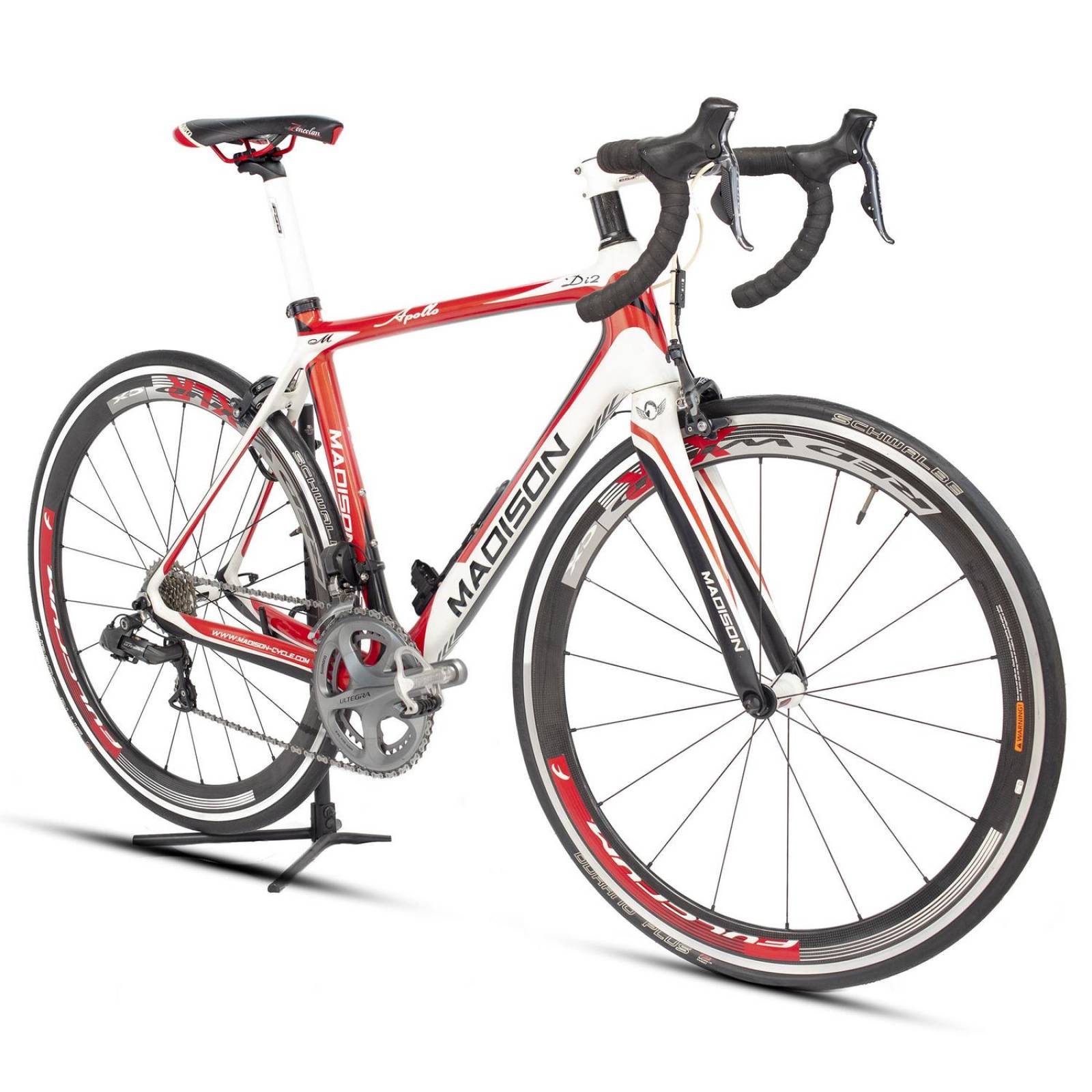 Bicicleta de Ruta Rodada 700 Apollo de Fibra de Carbono Blanco con Rojo Madison 