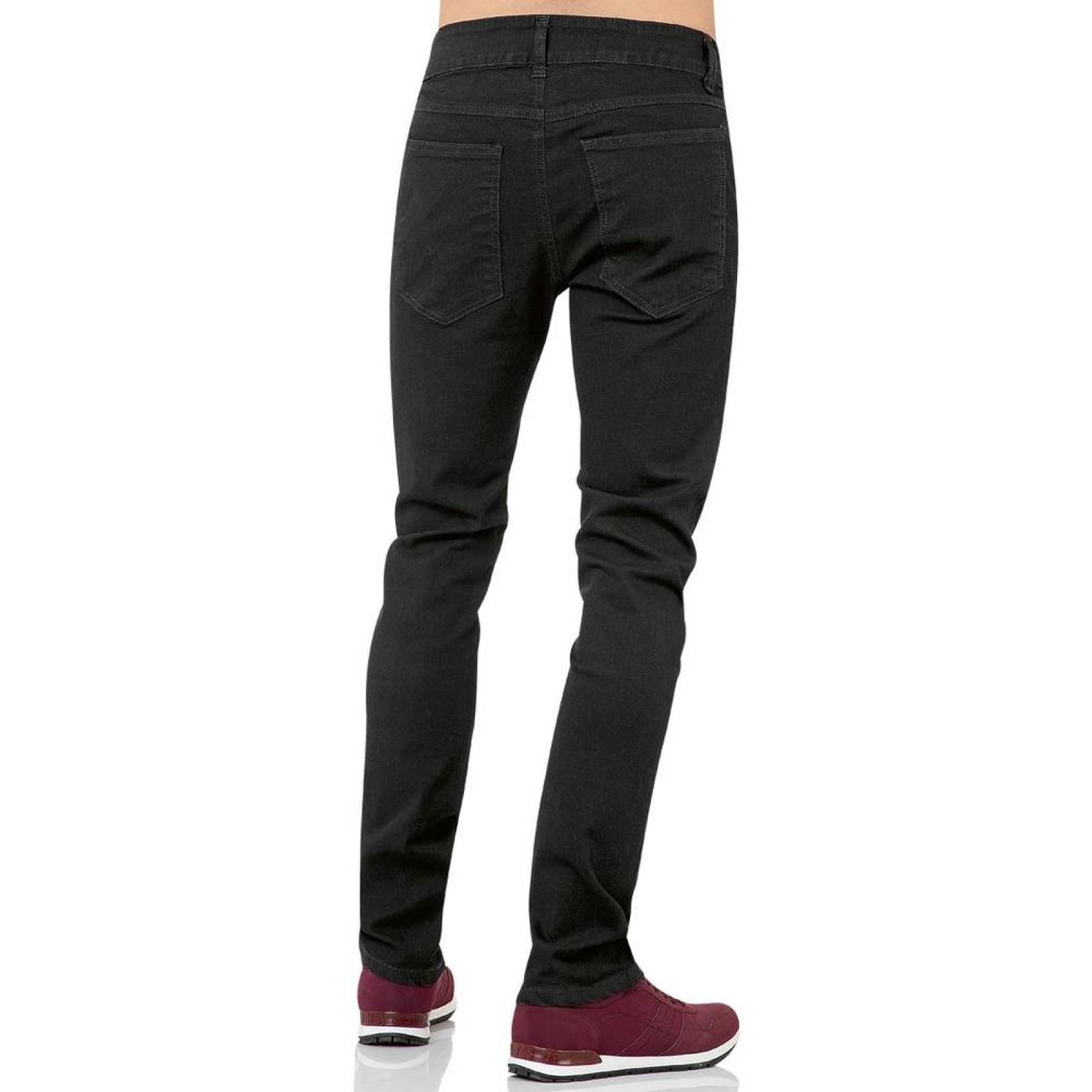 Jeans Básico Hombre Salvaje Tentación Negro 63103301 Mezclilla Stretch 