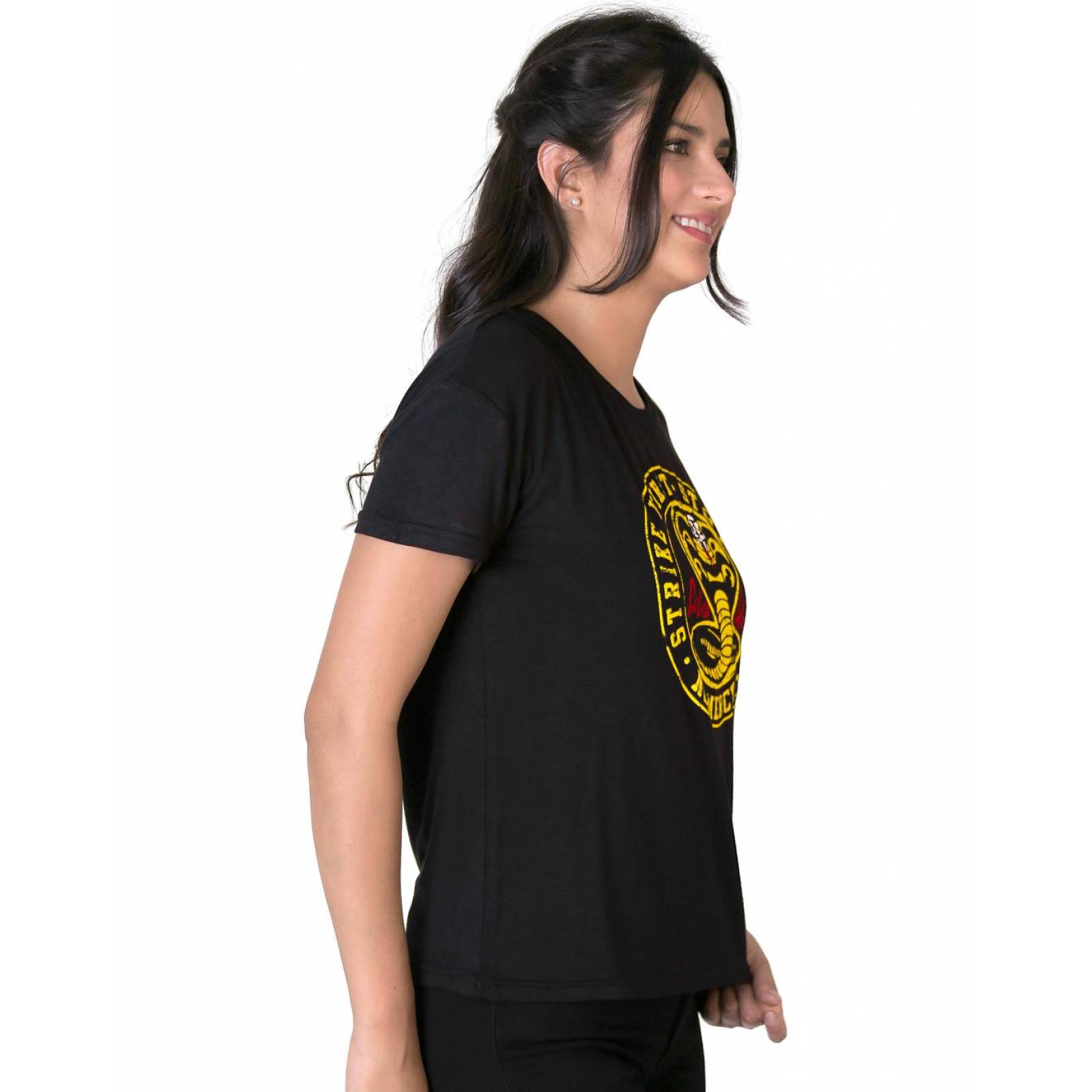 Playera cobra best sale kai mujer