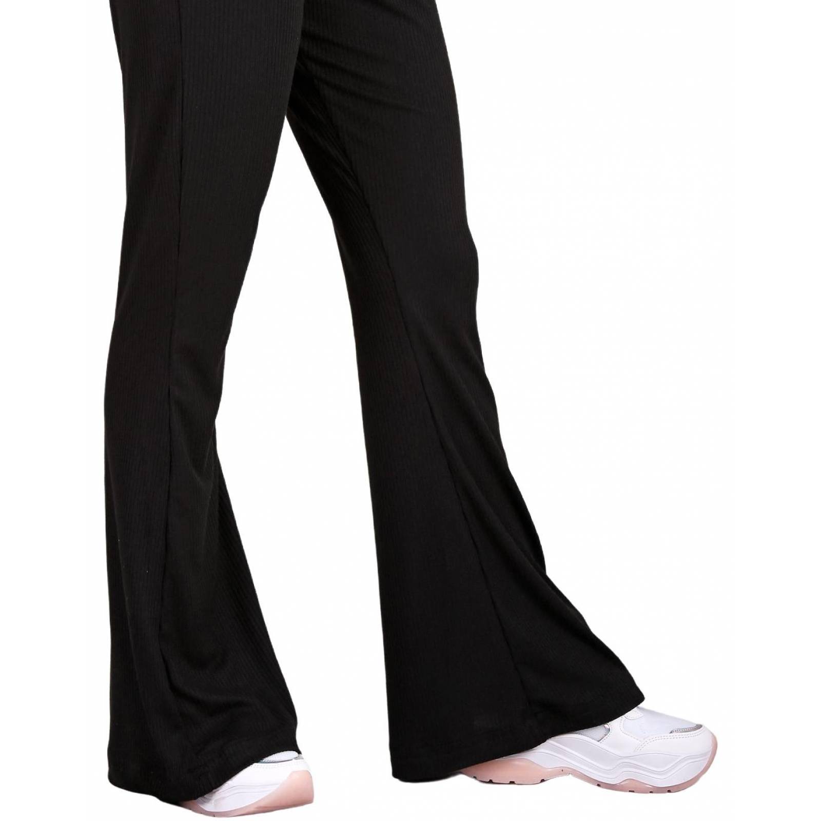 Pants Mujer Deportivo Acampanado Negro Stfashion 52404209 